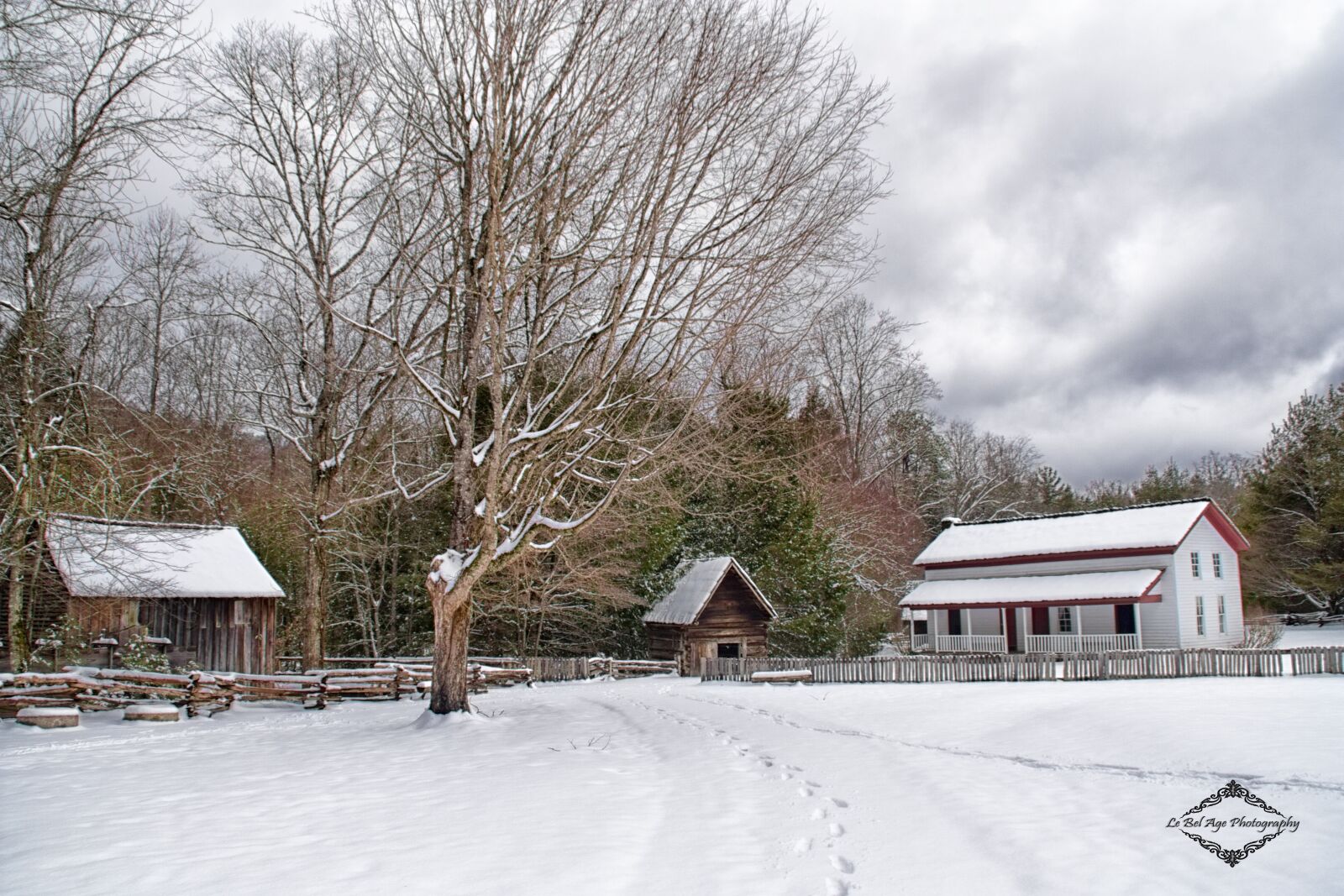 TAMRON 18-200mm F/3.5-6.3 DiII A14E sample photo. Winter, snow, cades cove photography