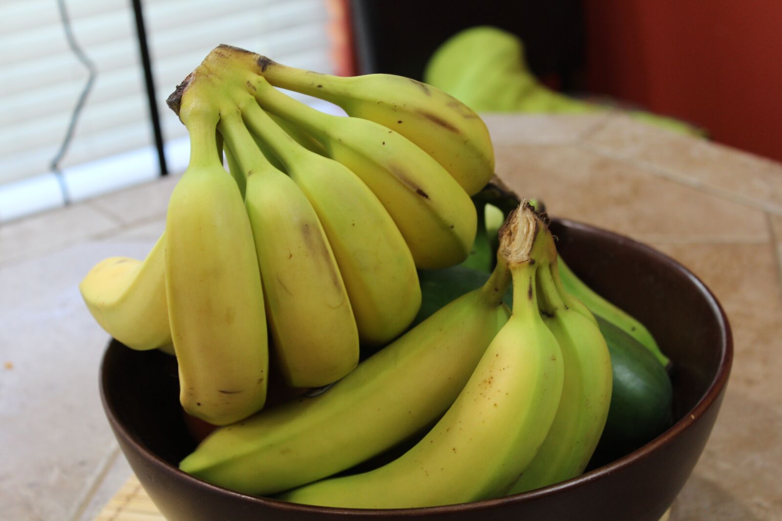 Canon EOS 1200D (EOS Rebel T5 / EOS Kiss X70 / EOS Hi) sample photo. Bowl, fruit, b photography
