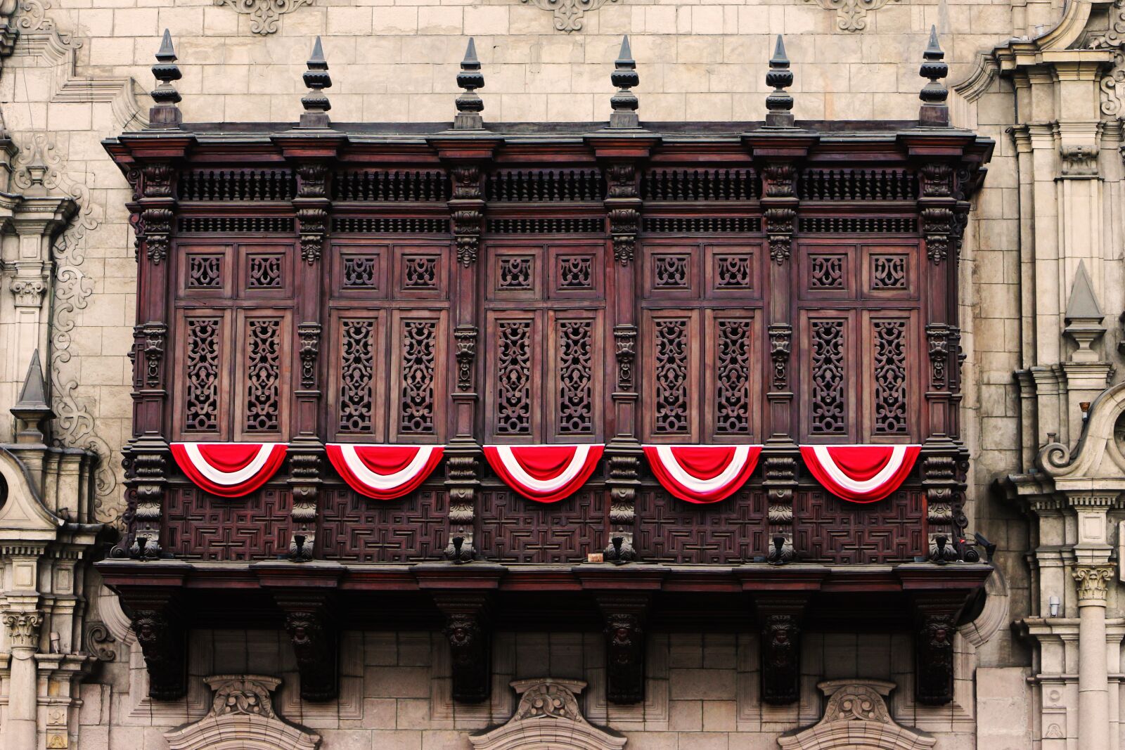 Canon EOS 700D (EOS Rebel T5i / EOS Kiss X7i) sample photo. Lime, historic centre, peru photography