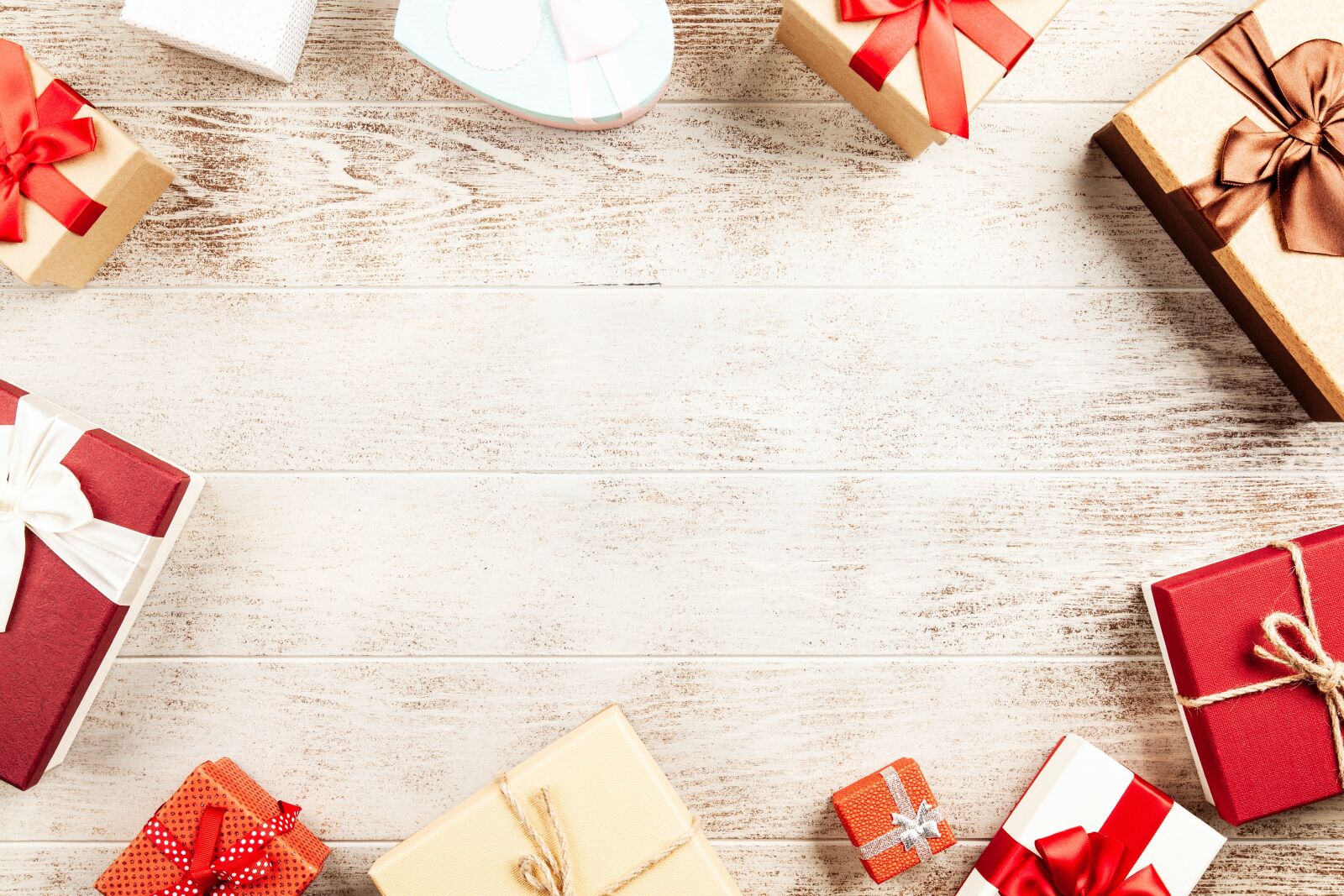 Canon EOS 5D Mark II sample photo. Gift, box, christmas photography