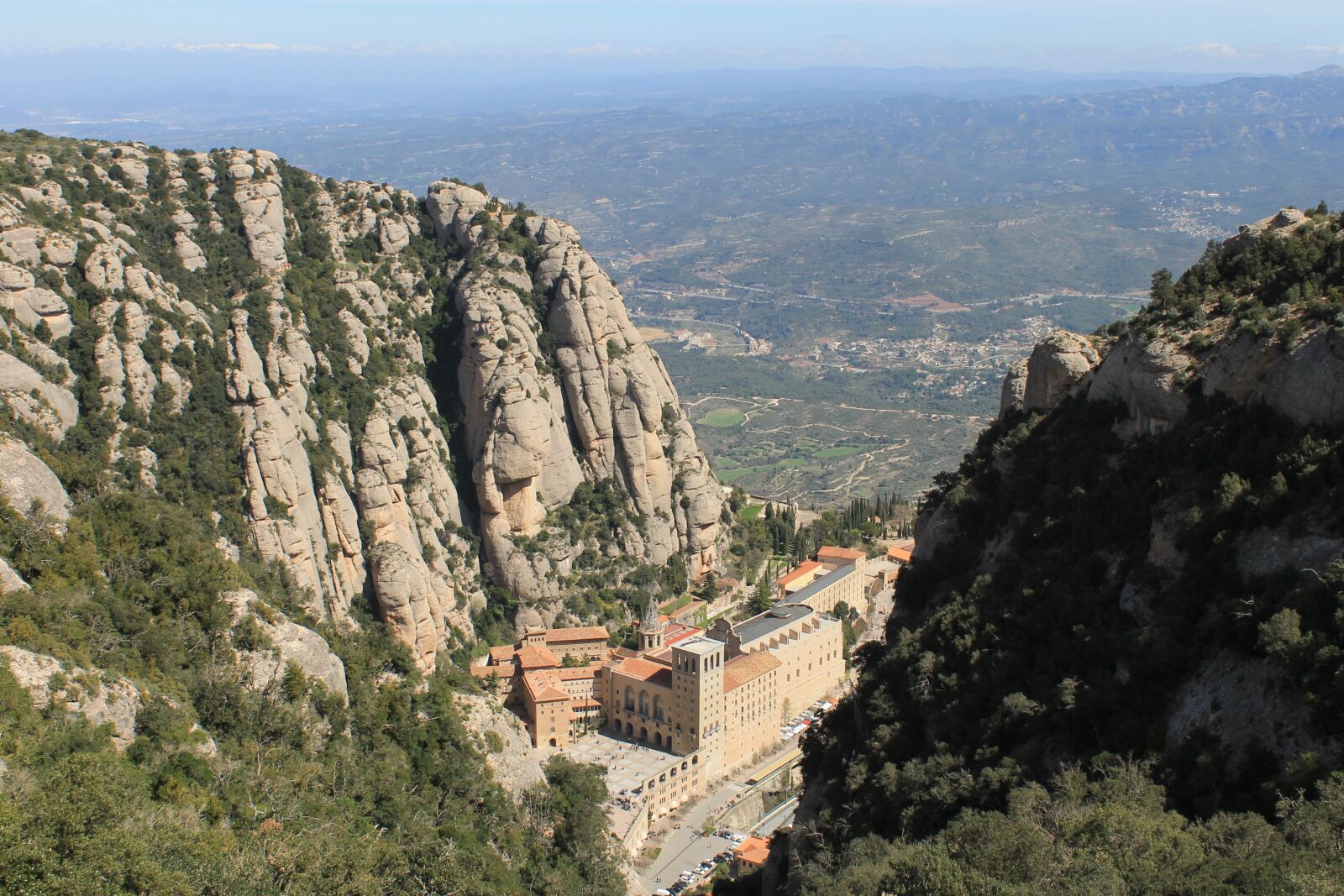Canon EOS 1100D (EOS Rebel T3 / EOS Kiss X50) sample photo. Monastery, spain, church photography