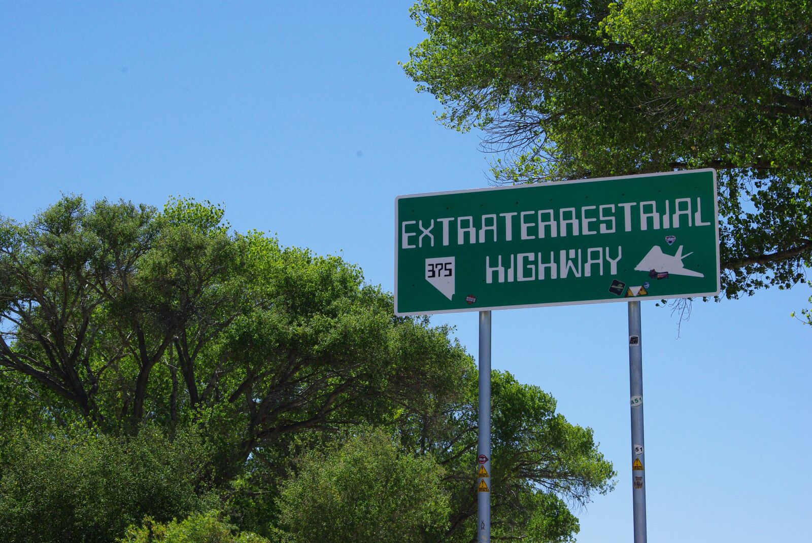 Pentax K200D sample photo. Nevada, sign, extraterrestrial highway photography