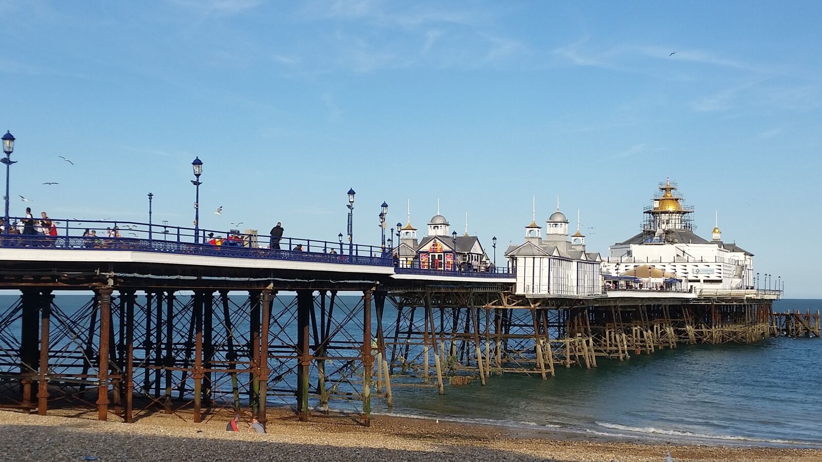 Samsung Galaxy S5 sample photo. Eastbourne, seaside, pier photography