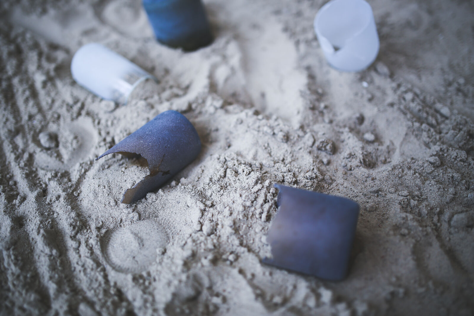 Canon EOS 6D + Sigma 35mm F1.4 DG HSM Art sample photo. Broken, bottles photography