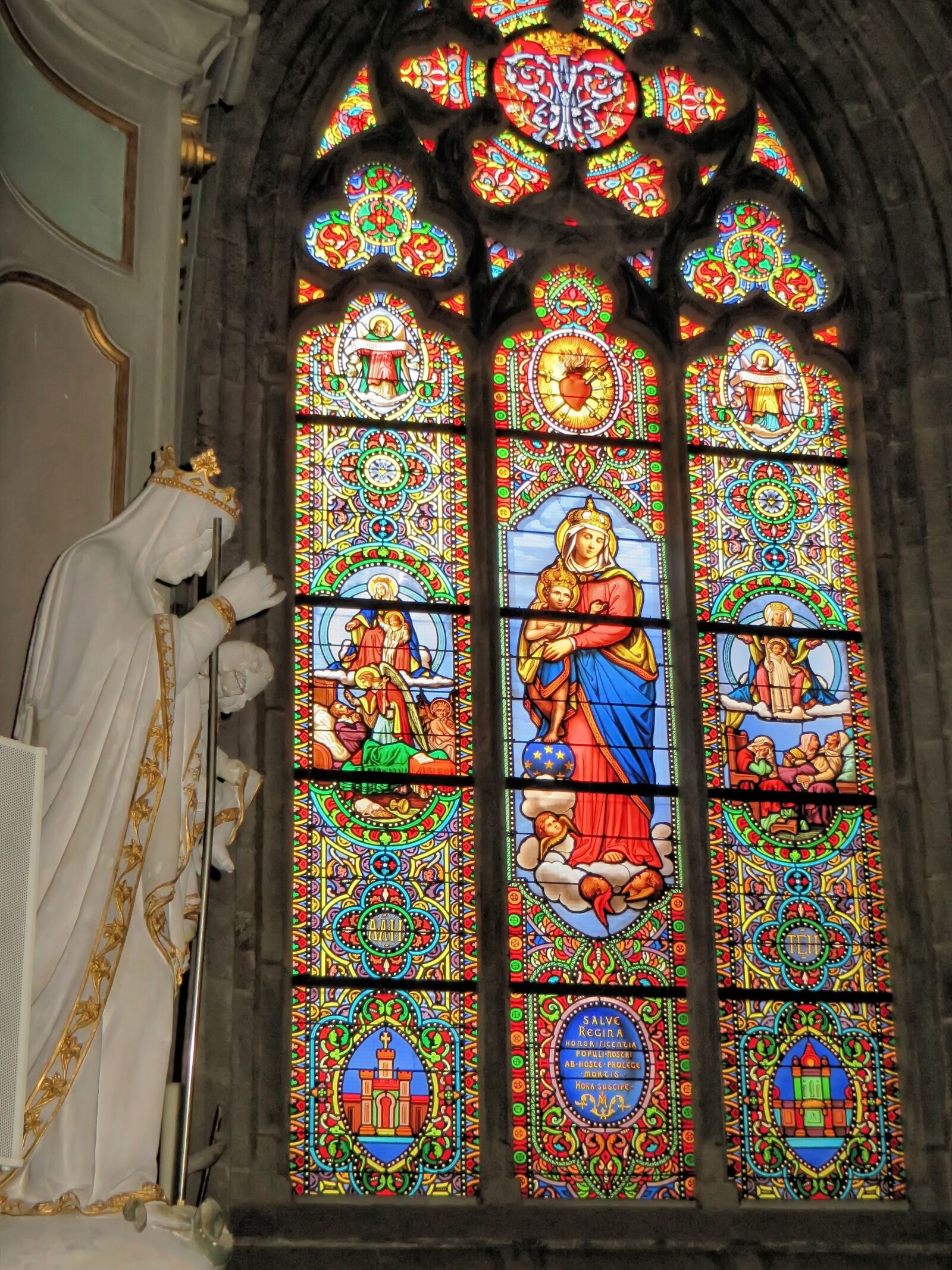 Canon PowerShot SX270 HS sample photo. Valves, morbihan, cathedral photography