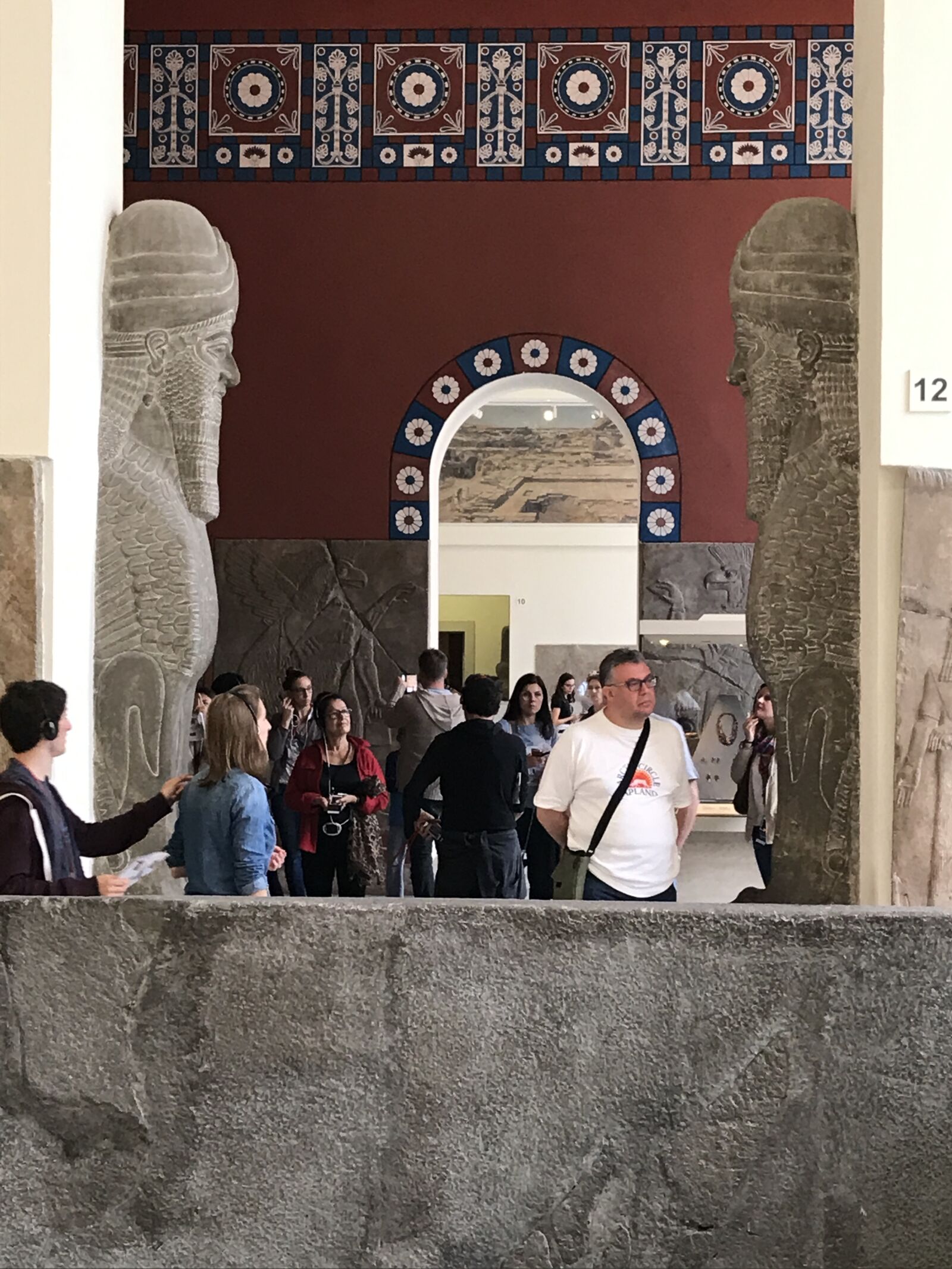 iPhone 7 back camera 3.99mm f/1.8 sample photo. Berlin, germany, museum photography