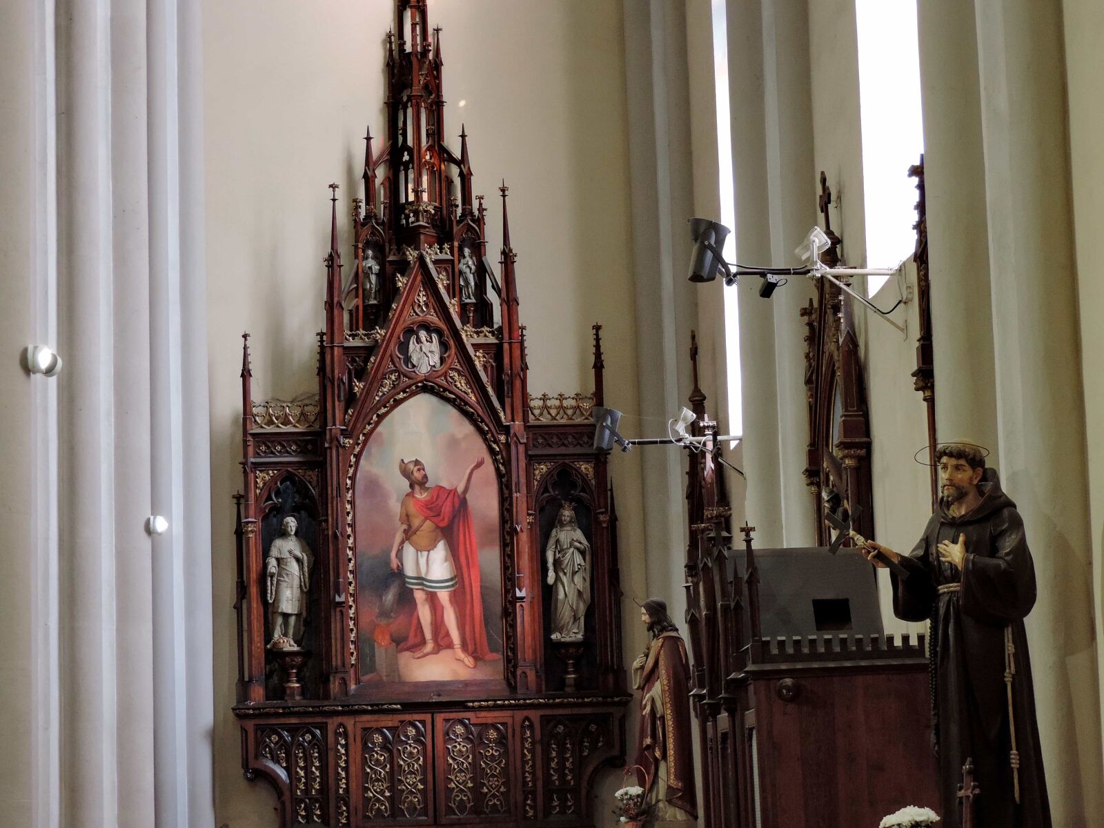 Nikon Coolpix P520 sample photo. Catholic, interior decoration, cathedral photography