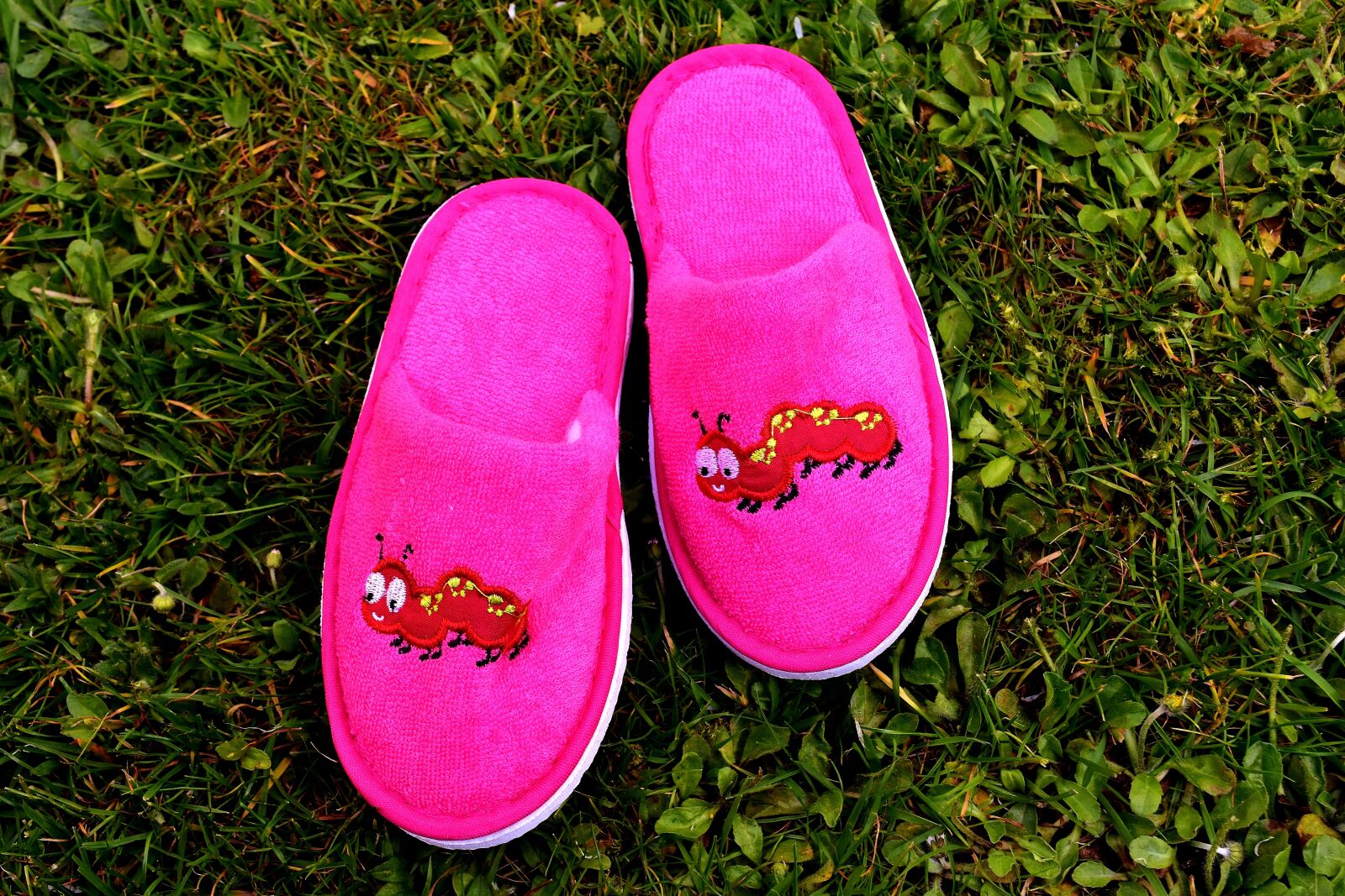 Nikon D7200 sample photo. Slippers, children, funny photography