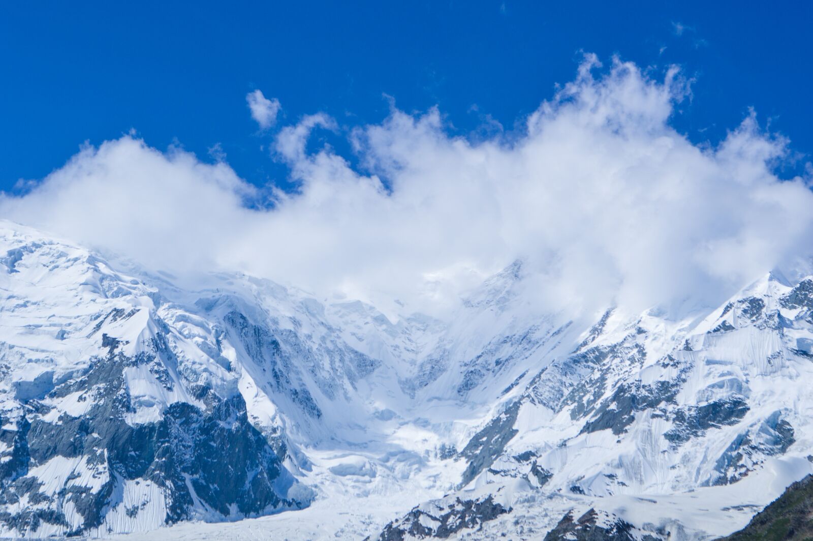 Nikon D3200 sample photo. Mountains, clouds, landscape photography