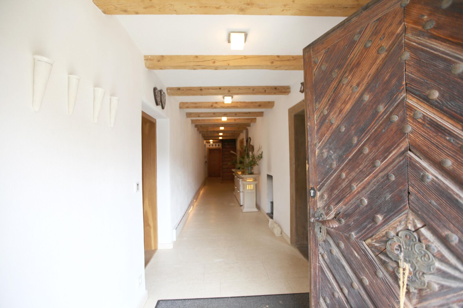 Canon EOS 5D Mark II sample photo. Stohrerhof, ammersee, monument photography