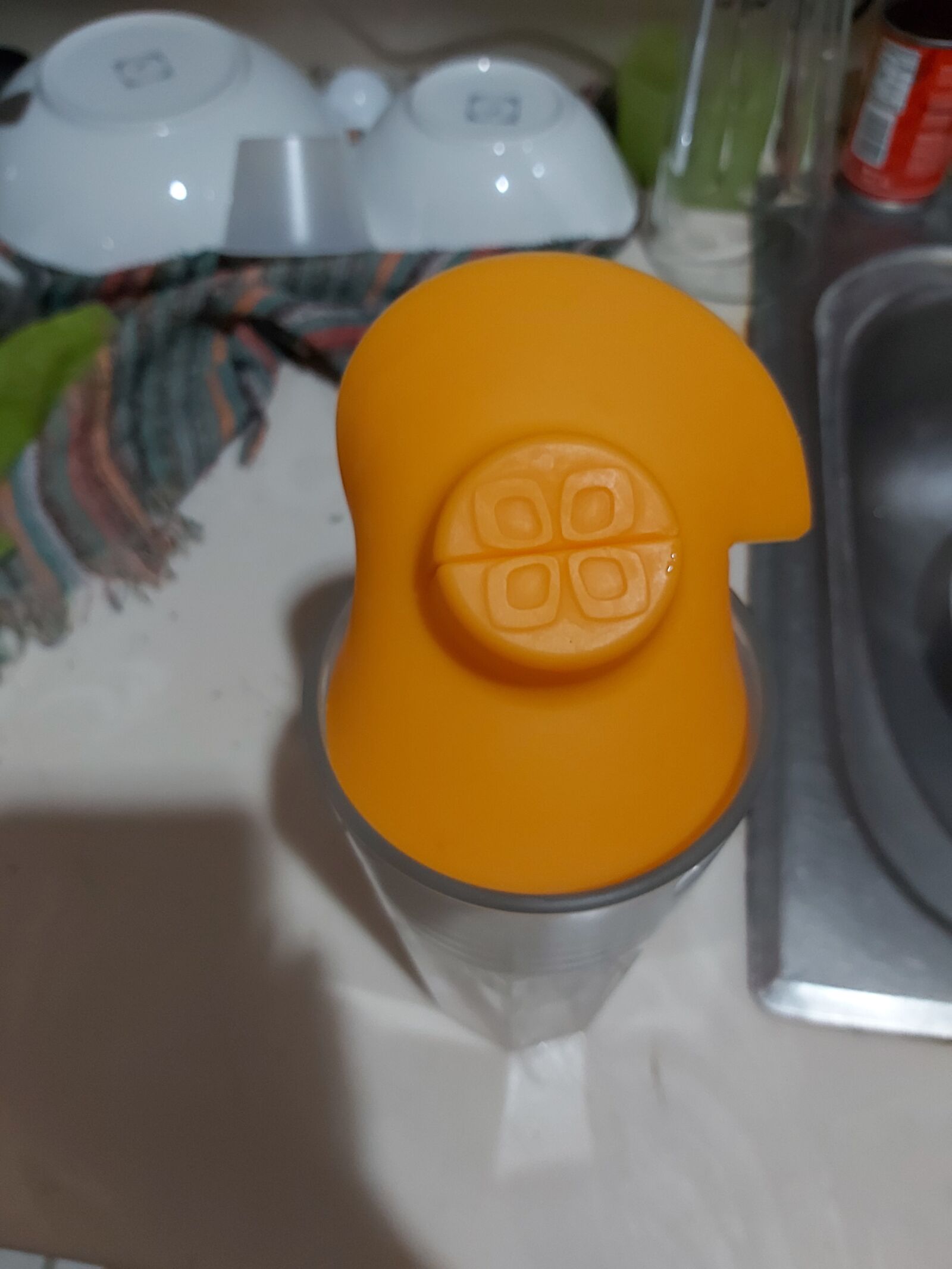 Samsung Galaxy A70 sample photo. Cap, kitchen, glass photography