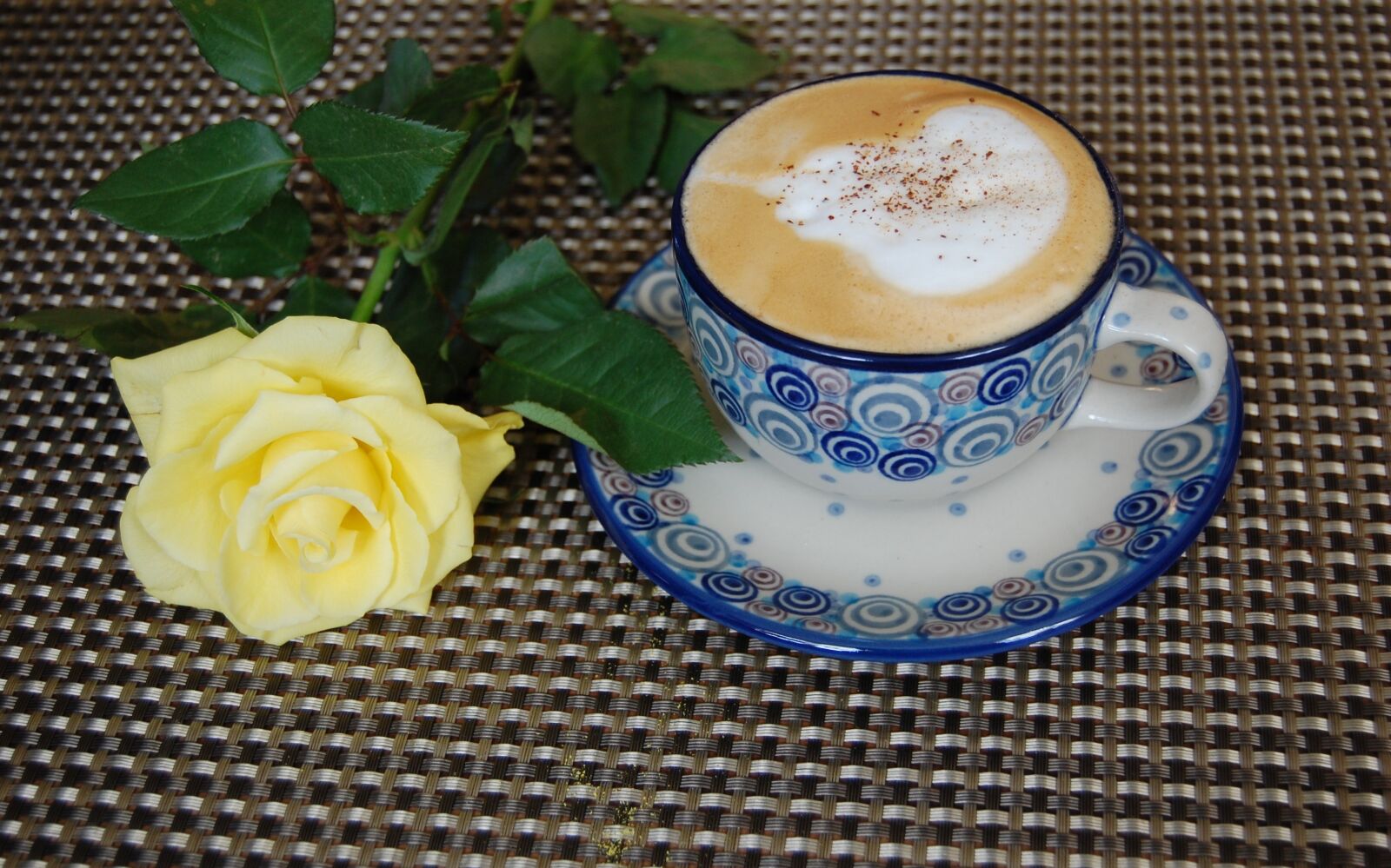 Nikon D40 sample photo. Coffee, coffee break, teacup photography