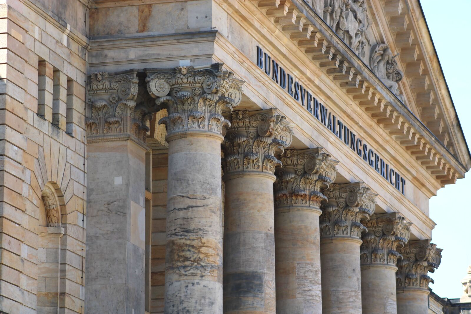 Canon EOS 750D (EOS Rebel T6i / EOS Kiss X8i) sample photo. Supreme administrative court, leipzig photography