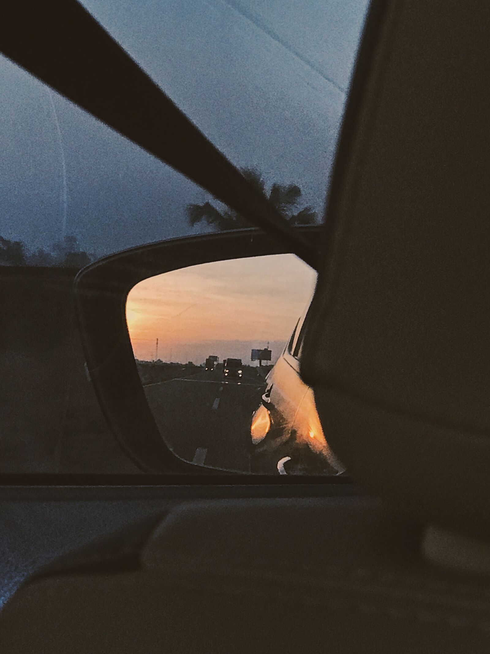 Apple iPhone 7 Plus sample photo. Sunrise, travel, highway photography
