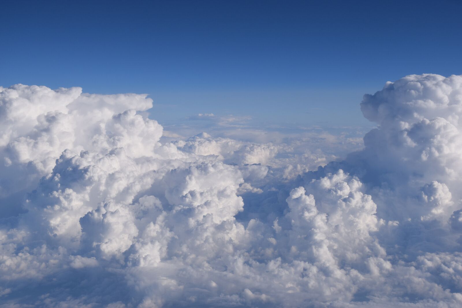 Nikon D5300 sample photo. Clouds, flight, air travel photography