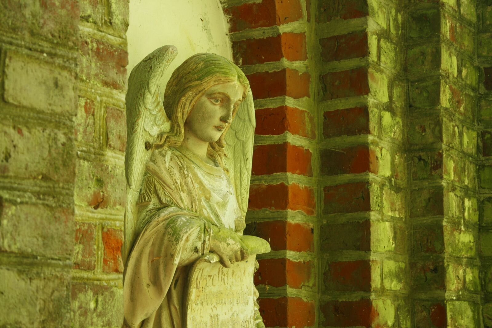 Canon EOS 400D (EOS Digital Rebel XTi / EOS Kiss Digital X) sample photo. Sculpture, the statue, the photography