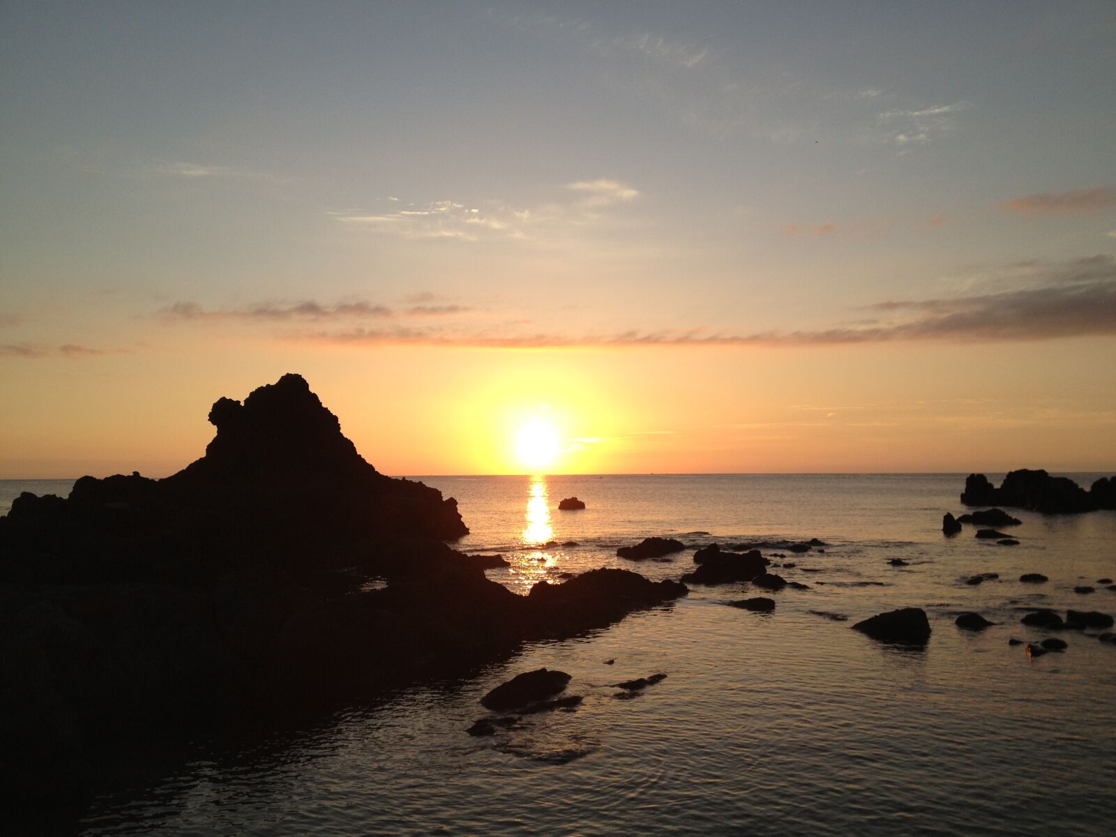 Apple iPhone 4S sample photo. Sunset, sea, romantic photography