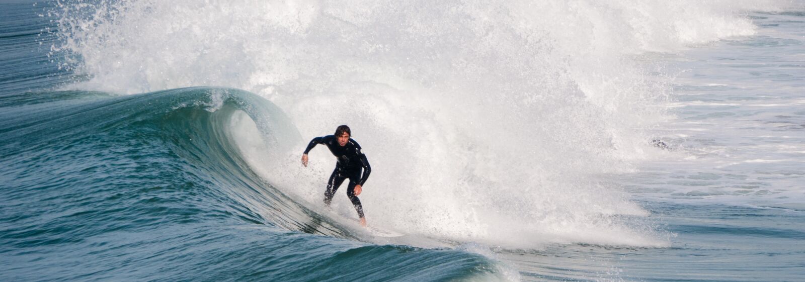 Panasonic Lumix DMC-G7 sample photo. Surfer, surfing, ocean photography