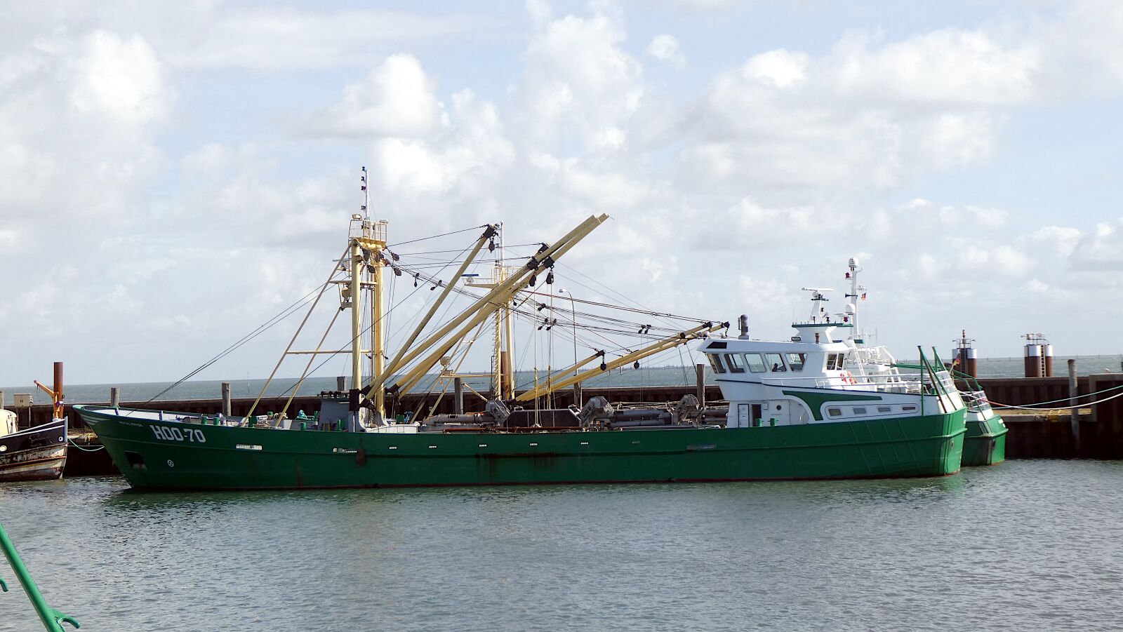 Panasonic DC-TZ91 sample photo. Shell ship, port, sylt photography