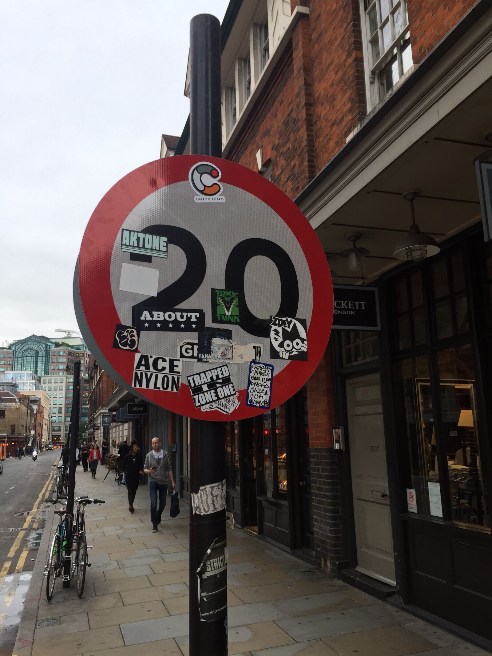 Apple iPhone 6 sample photo. London, shoreditch, sign, sticker photography