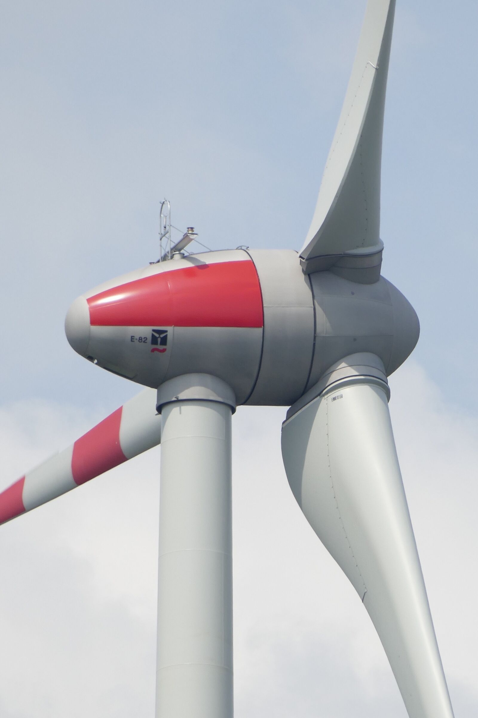 Panasonic Lumix DMC-FZ1000 sample photo. Wind power, rotor, energy photography