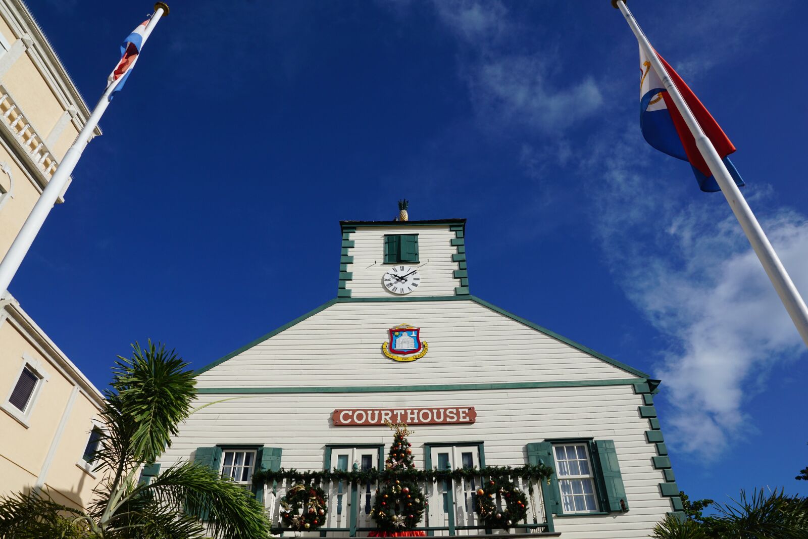Sony DT 16-50mm F2.8 SSM sample photo. Philipsburg, st maarten, courthouse photography