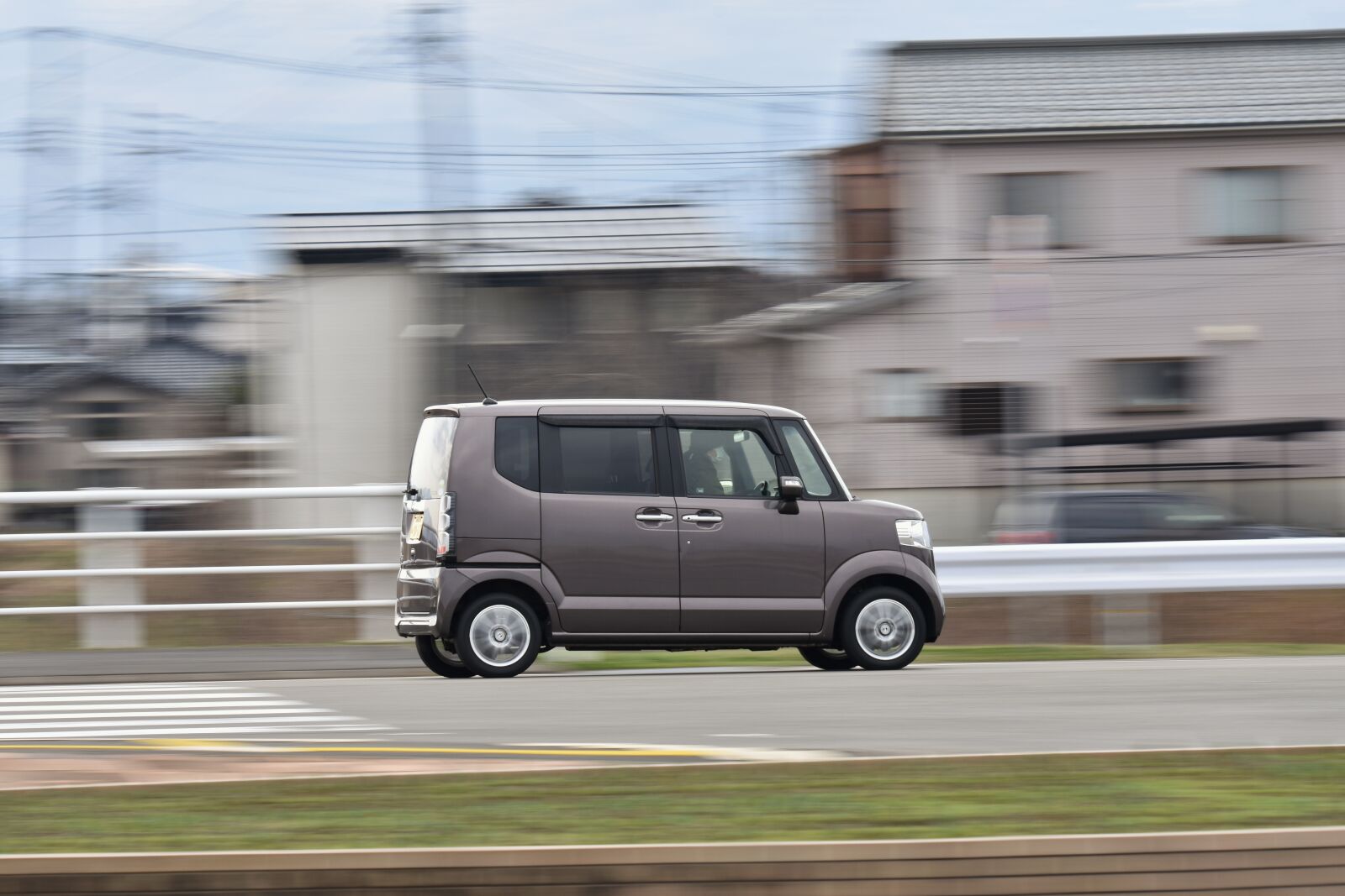 Nikon D7200 sample photo. Traffic, road, residential photography