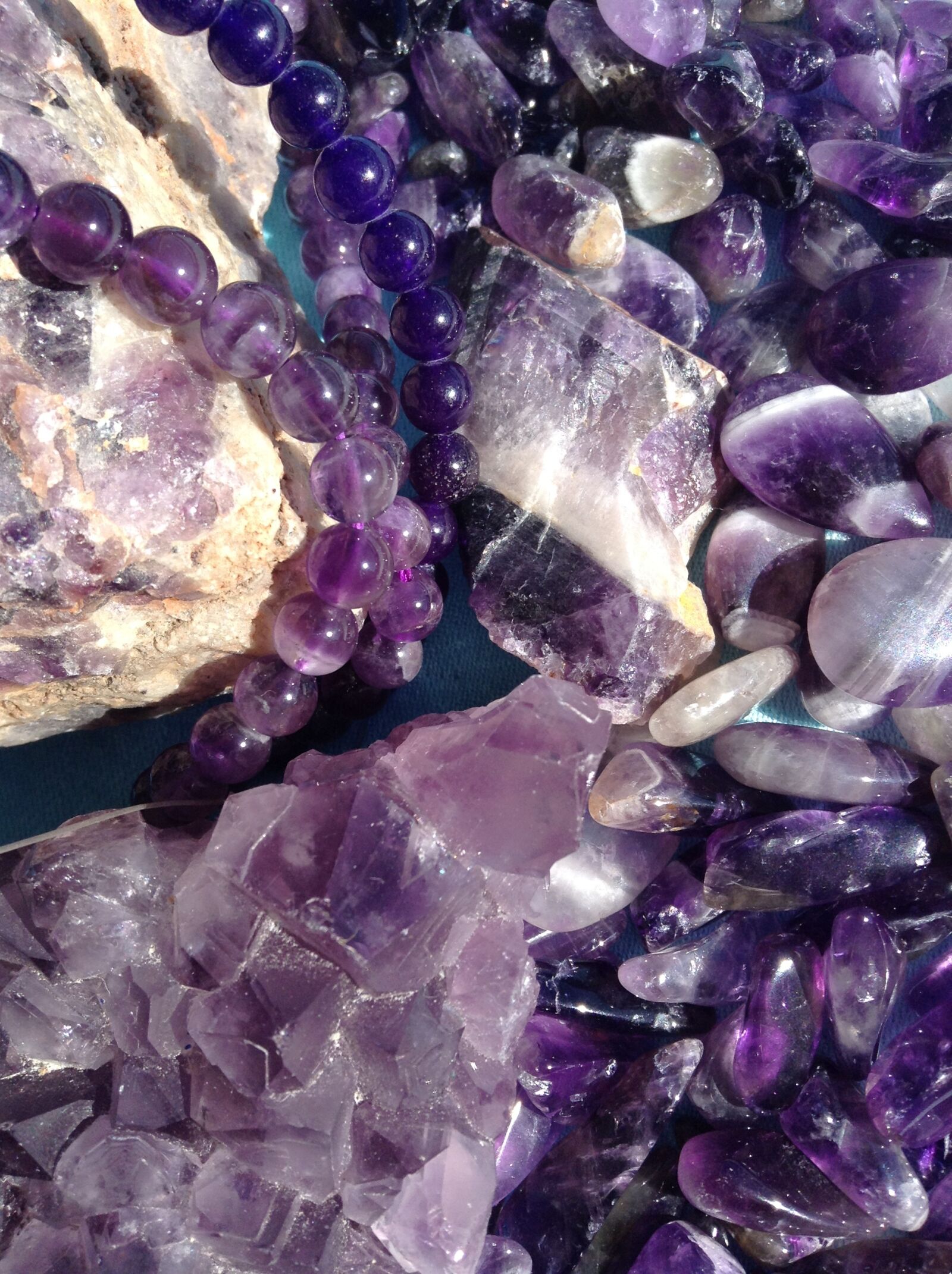 Apple iPad mini sample photo. Amethyst, gemstone, gem photography