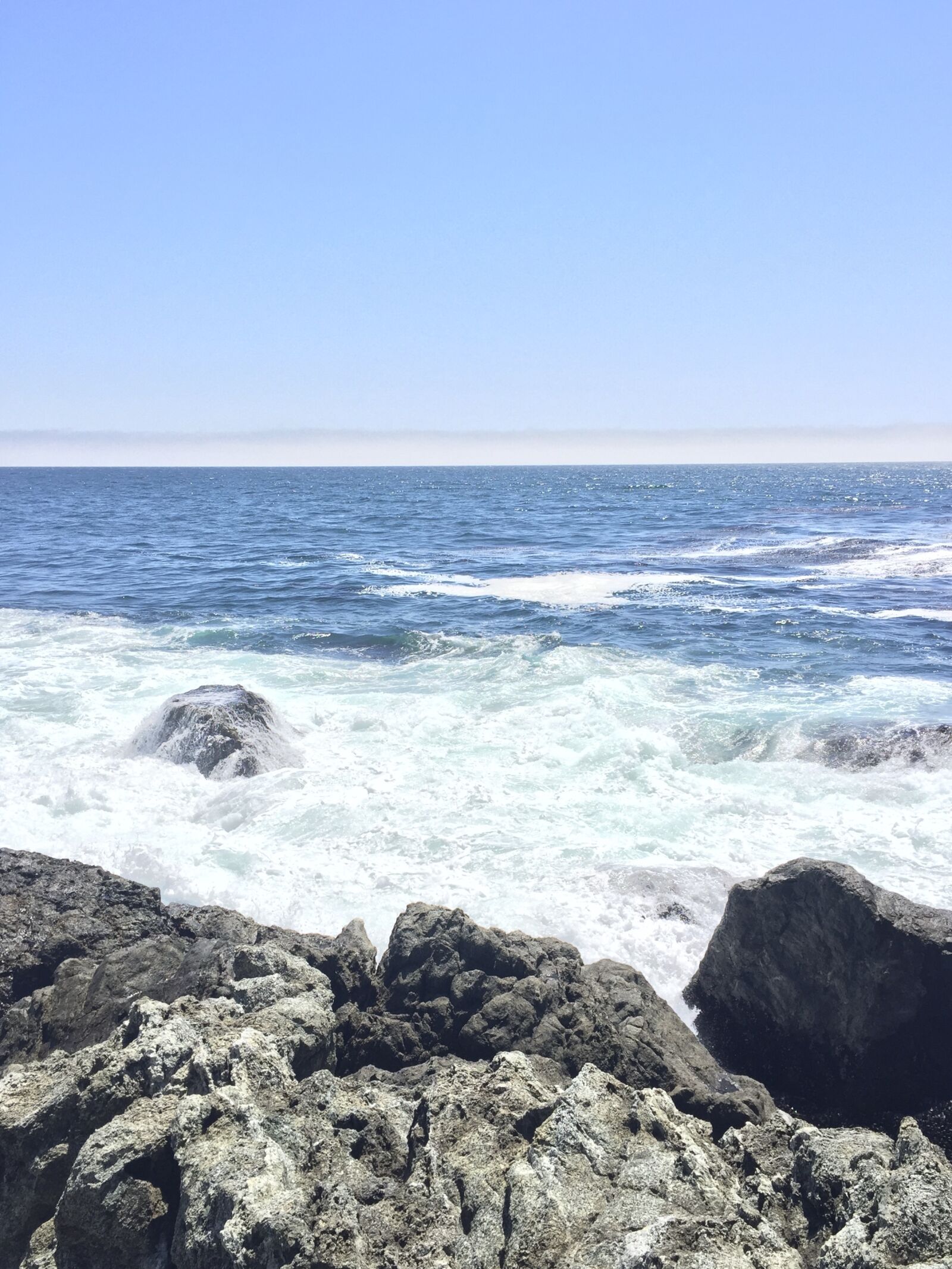 iPhone 6 back camera 4.15mm f/2.2 sample photo. Mountains, water, big photography