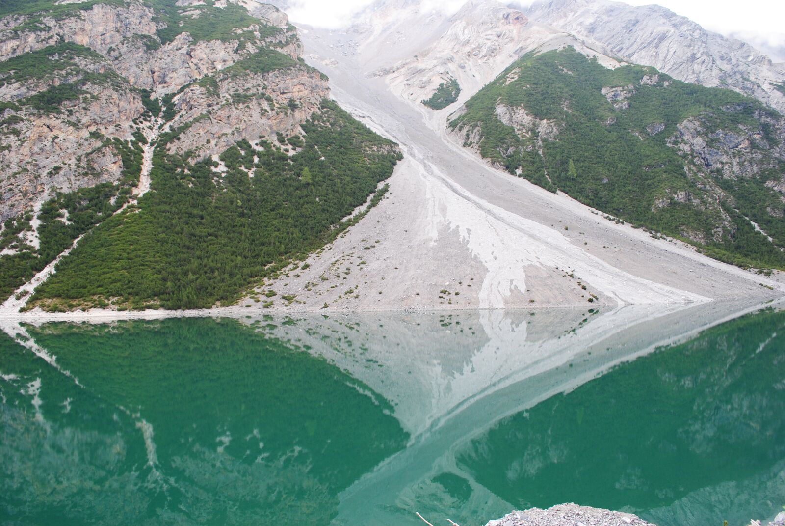 Nikon D3000 sample photo. Lake, alps, livigno photography