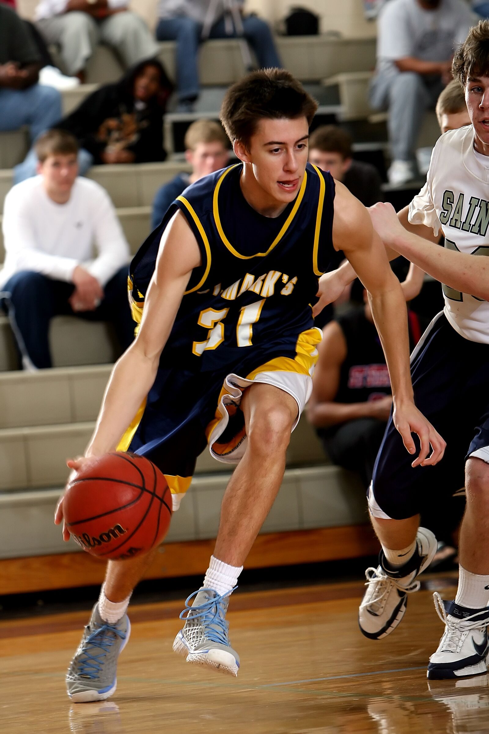 Canon EOS-1D Mark II N sample photo. Basketball, player, ball photography