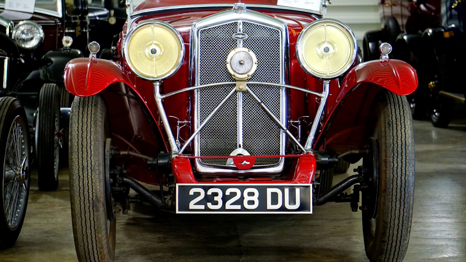Sony E 55-210mm F4.5-6.3 OSS sample photo. Classic, car, vintage photography