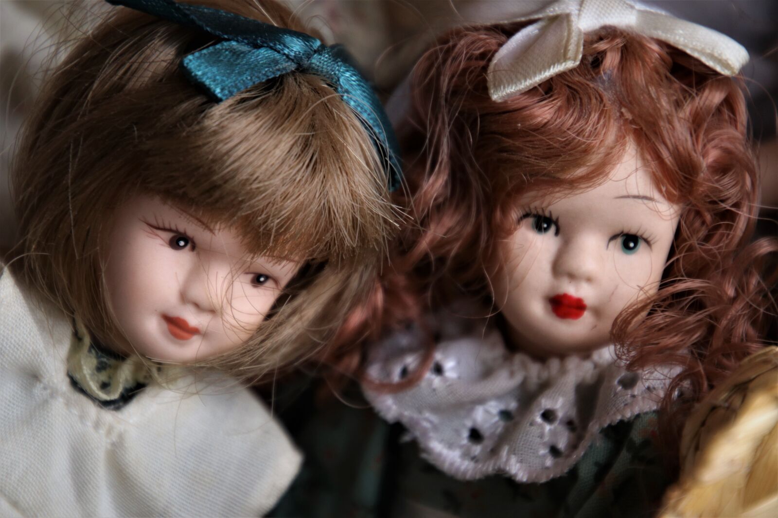 Canon EOS 80D sample photo. Retro, porcelain dolls, face photography