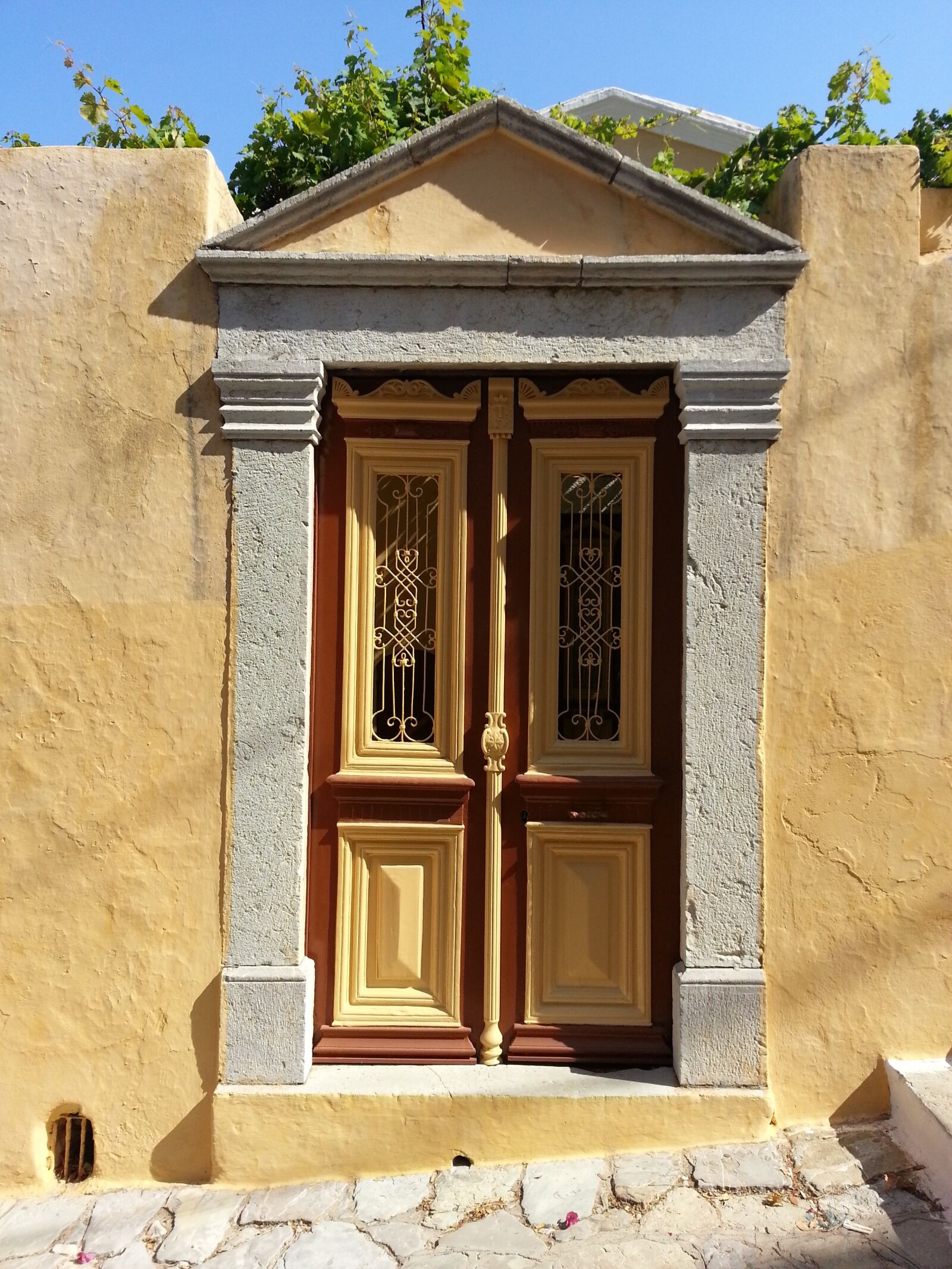 Samsung Galaxy Note2 sample photo. Doors, door, transition photography