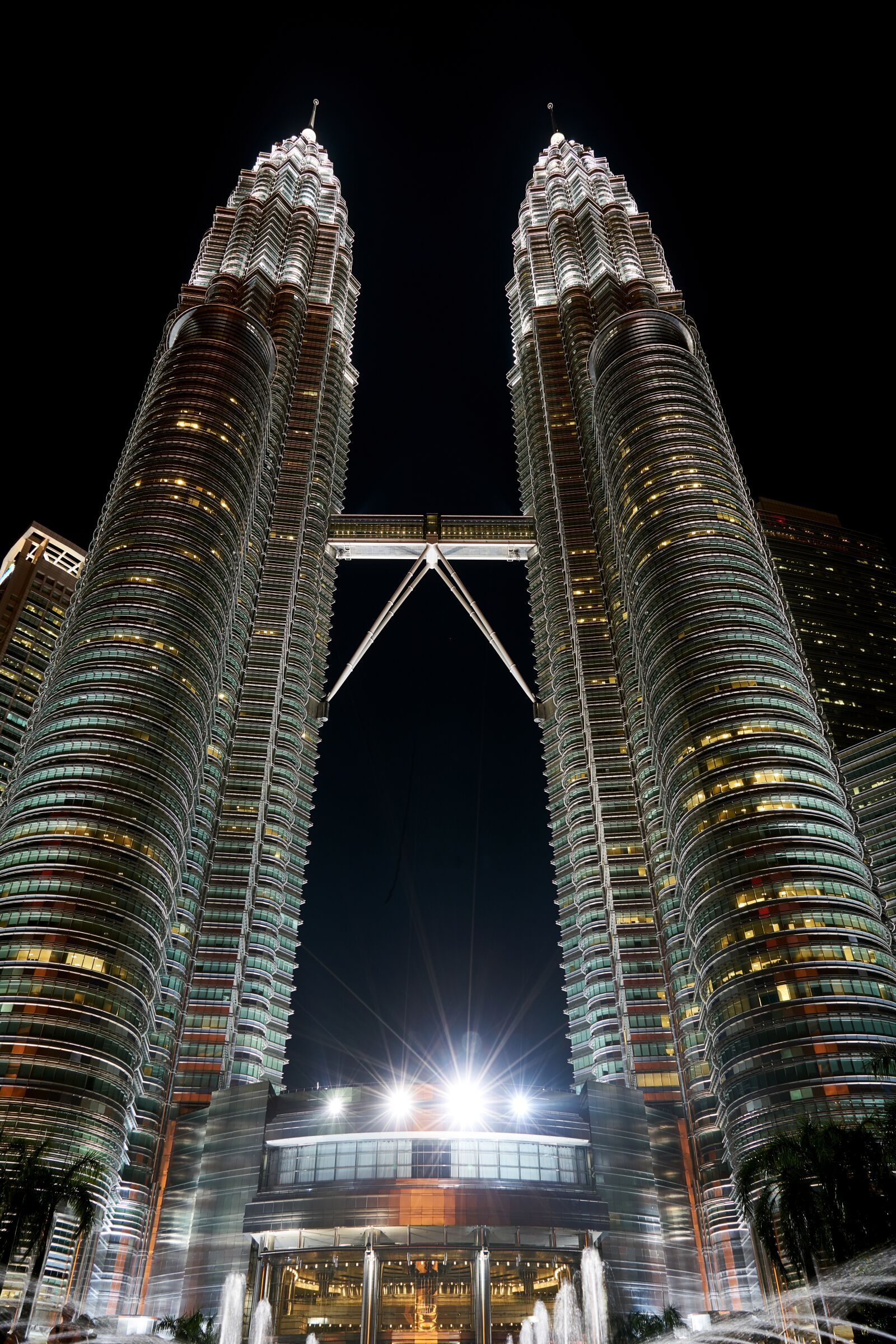 Sony a7R II sample photo. Malaysia, skyscraper, building photography