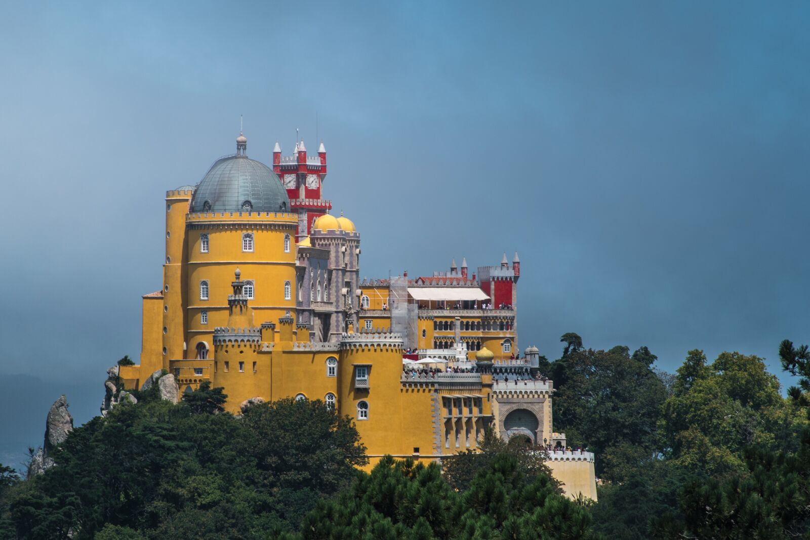 Nikon D5600 sample photo. Sintra, palace, architecture photography