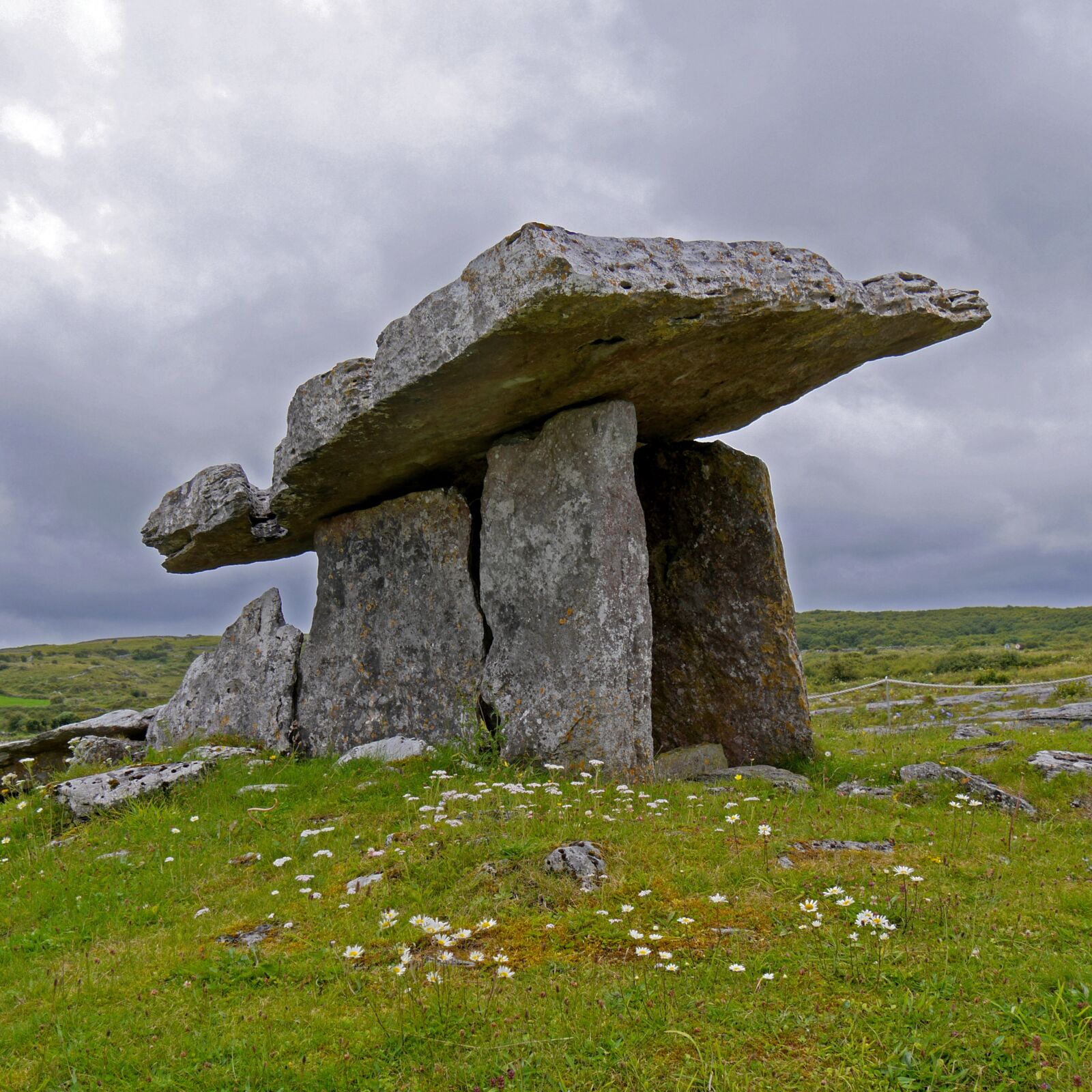 Panasonic Lumix DMC-GH3 sample photo. Ireland, burren, dolmen photography