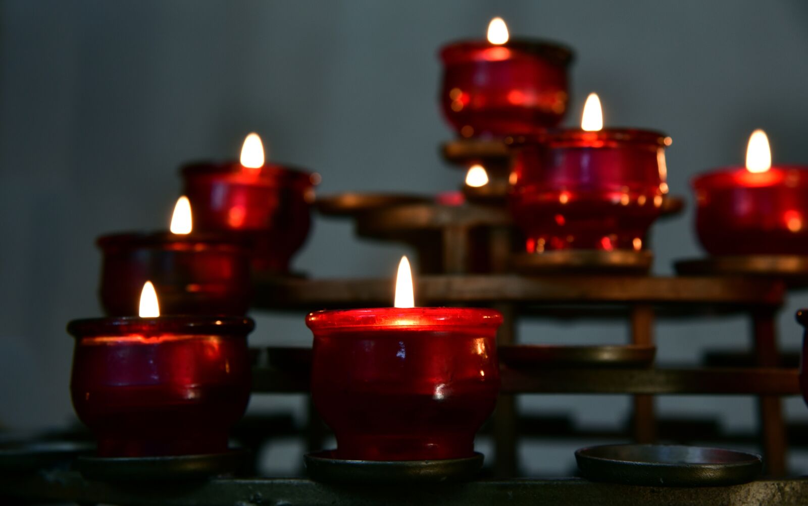 Nikon D750 sample photo. Candles, church, faith photography