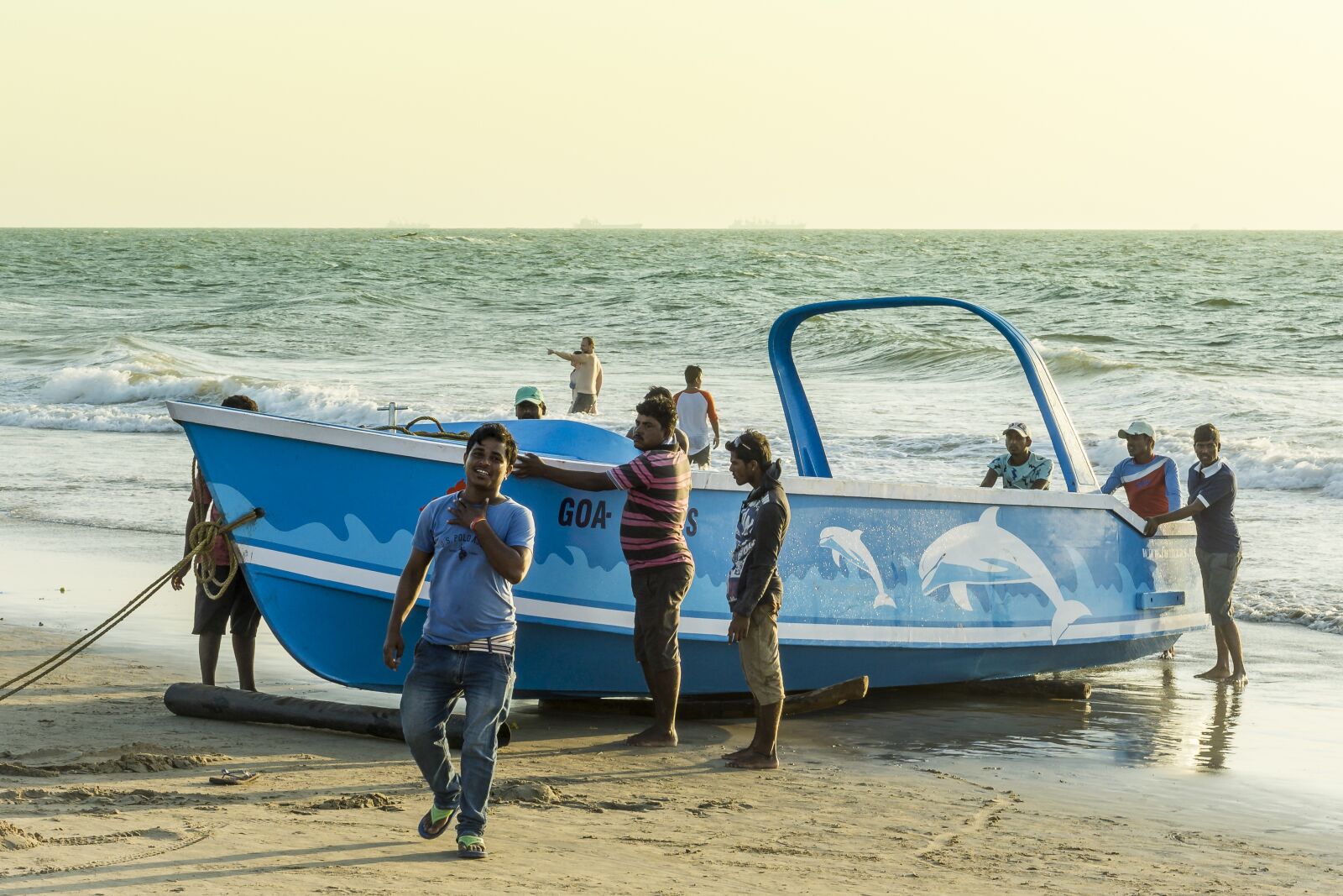 E 50mm F1.8 OSS sample photo. Goa, ocean, boat photography