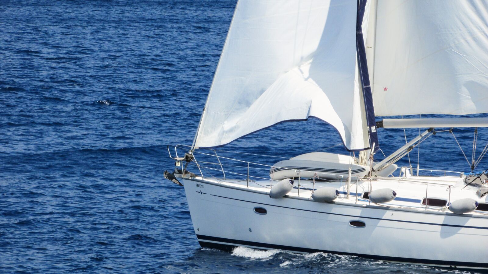 Canon PowerShot SX400 IS sample photo. Yacht, sailing, sea photography