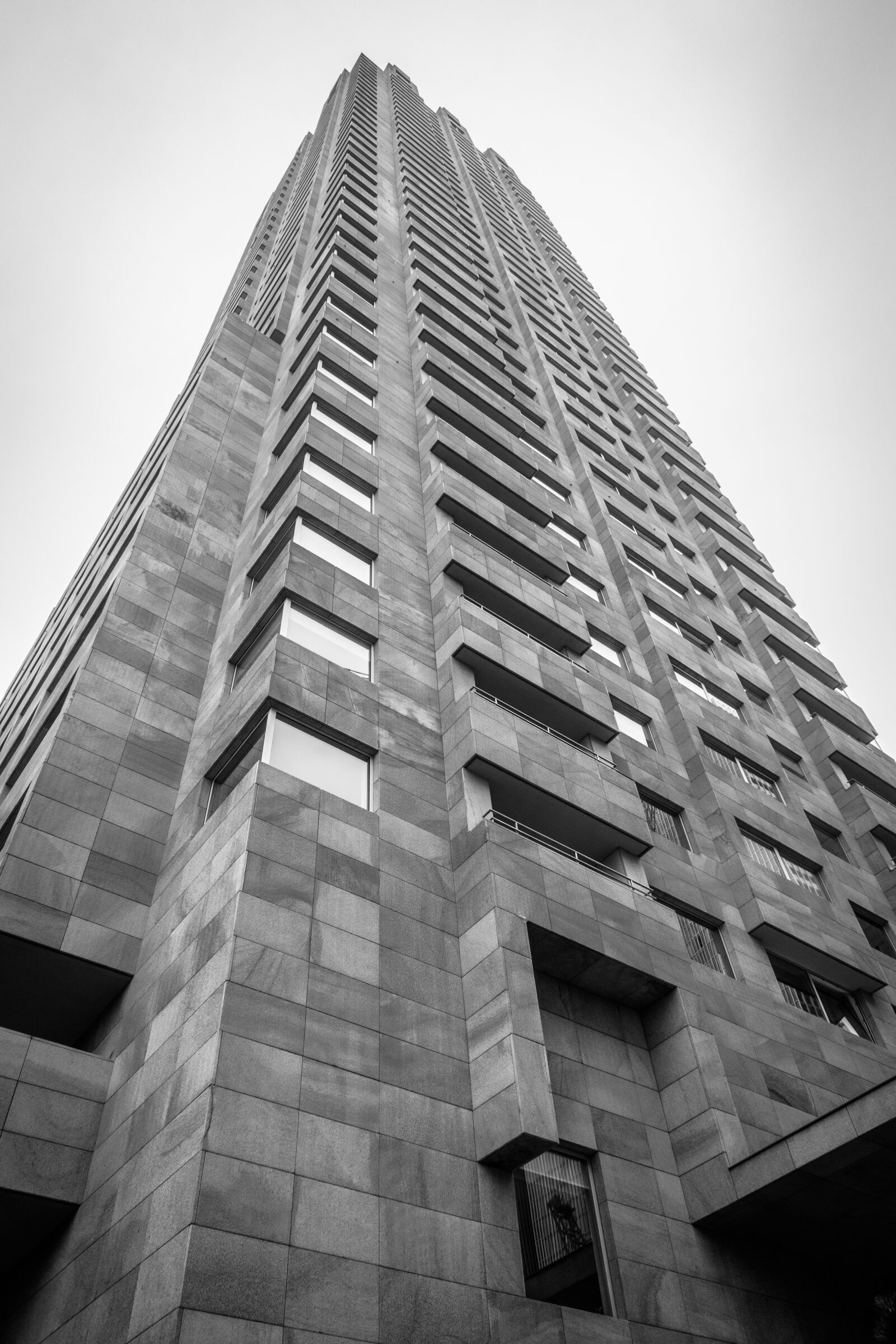 Sony Cyber-shot DSC-RX100 III sample photo. Architecture, black, and, white photography