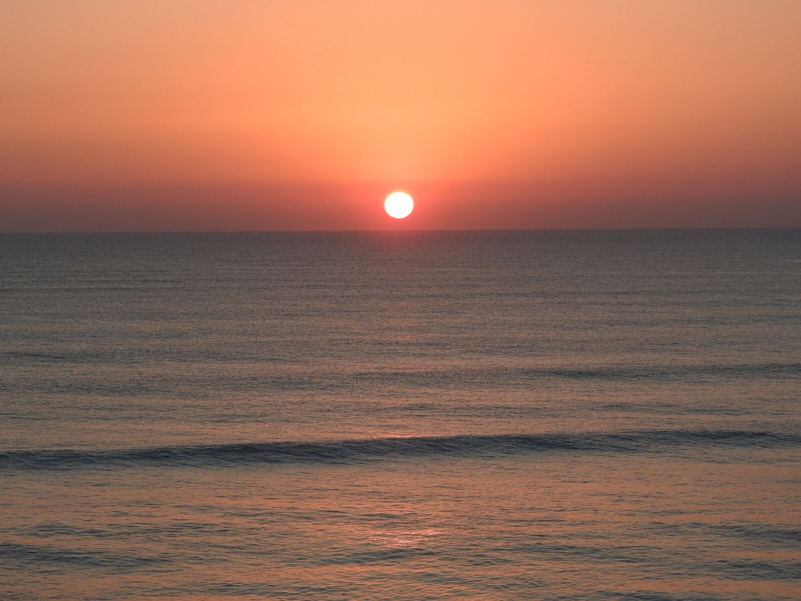 Nikon Coolpix P610 sample photo. Sunrise, florida, beach photography