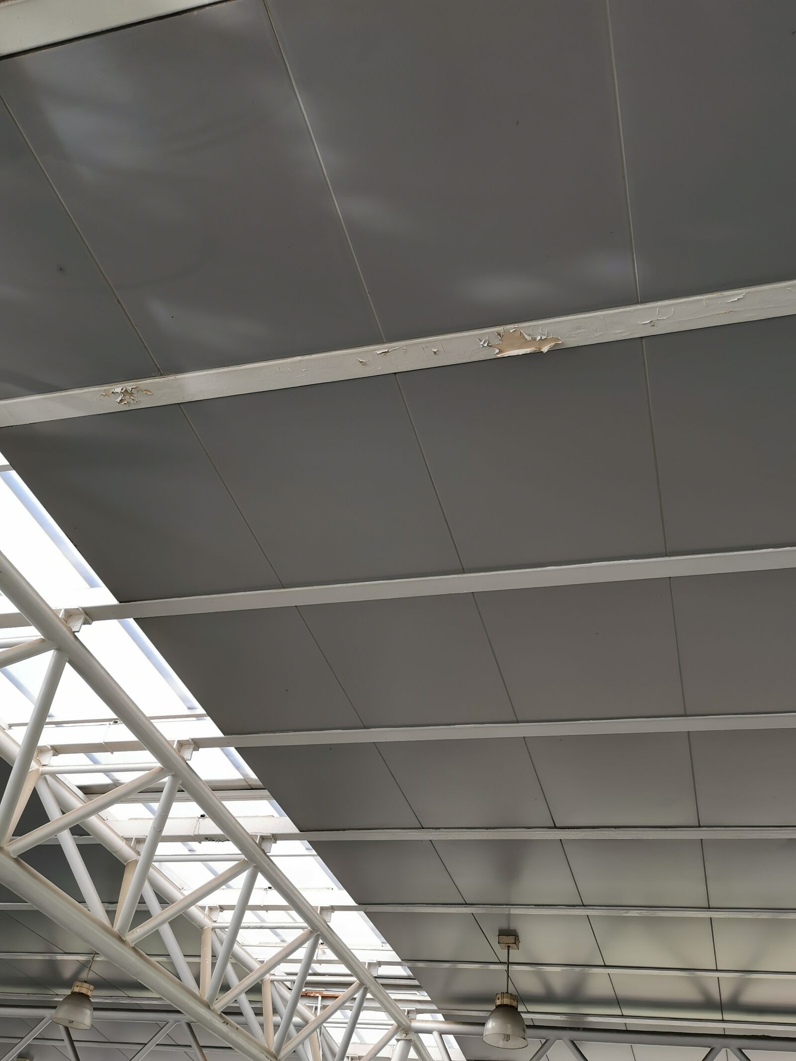 HUAWEI P30 sample photo. Steel structure, metro, repair photography