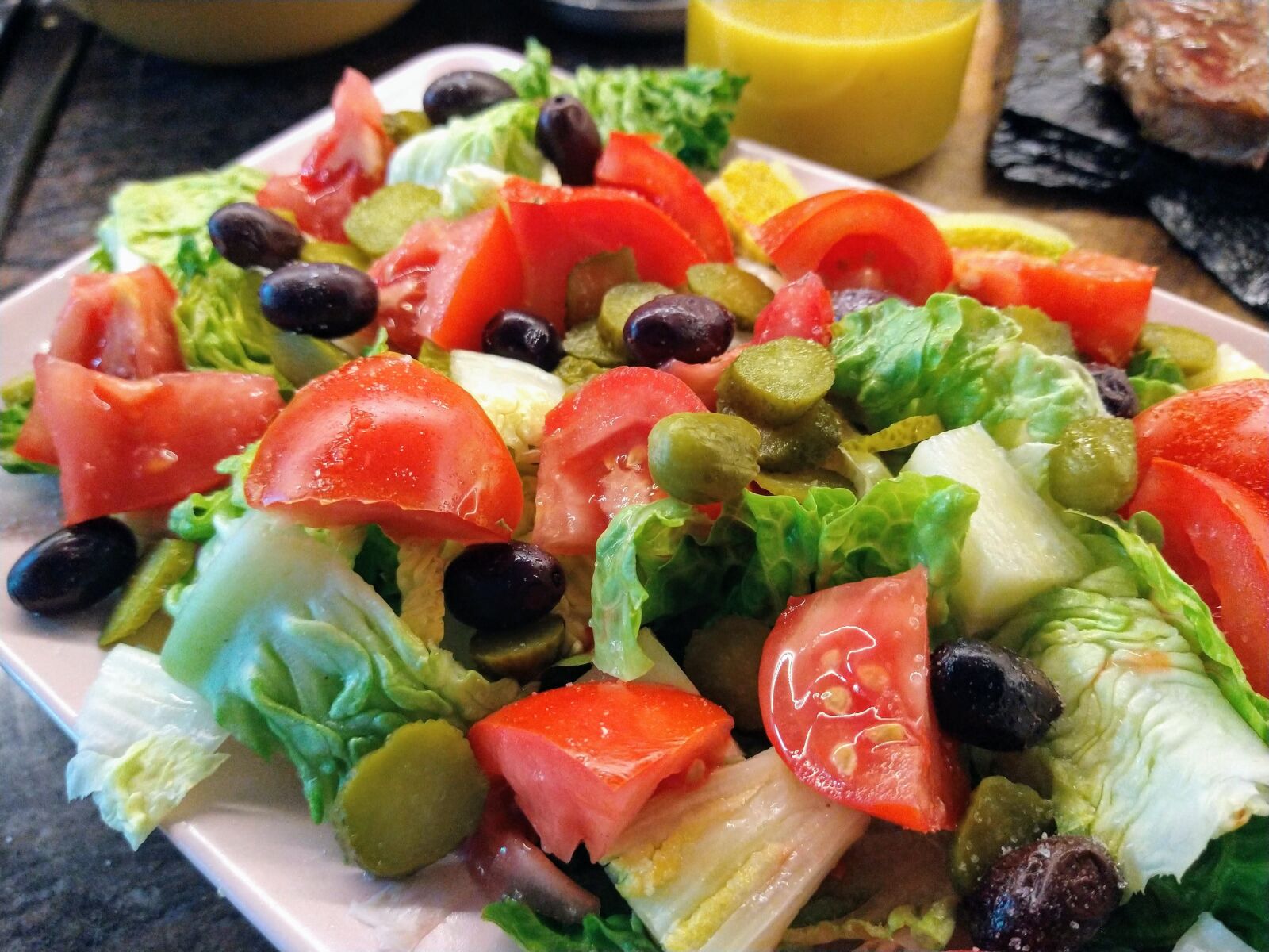 Motorola moto g(8) plus sample photo. Salad, olives, healthy photography