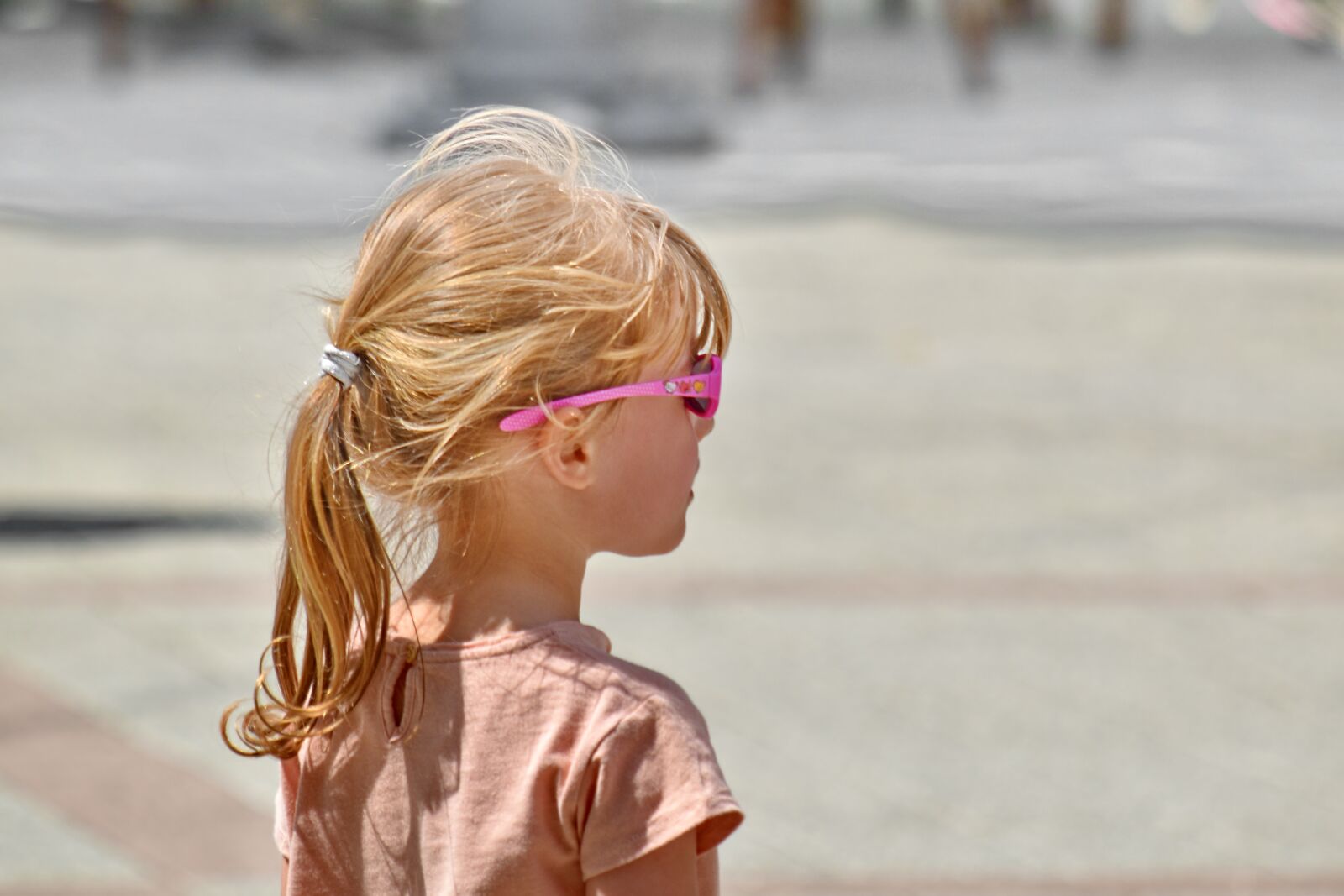 Nikon D5500 sample photo. Blonde hair, child, eyeglasses photography