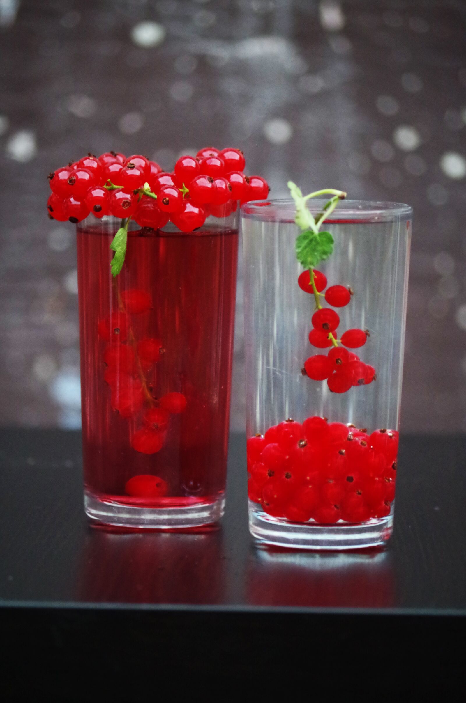 Pentax K-500 sample photo. Currant, fruit, health photography