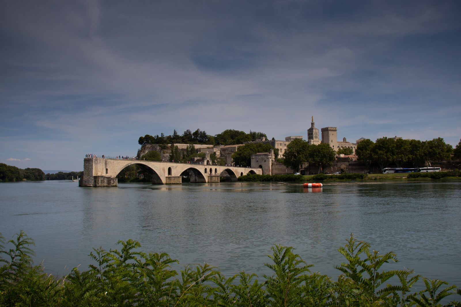 Canon EOS 77D (EOS 9000D / EOS 770D) sample photo. Avignon, france, provence photography