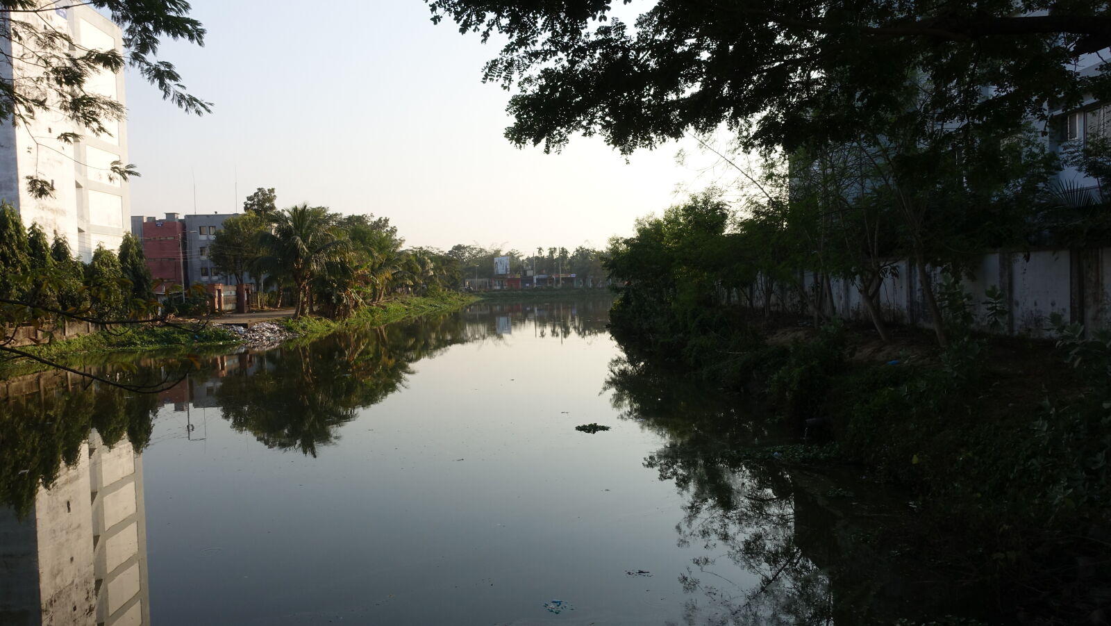 Sony Cyber-shot DSC-RX100 III sample photo. River photography