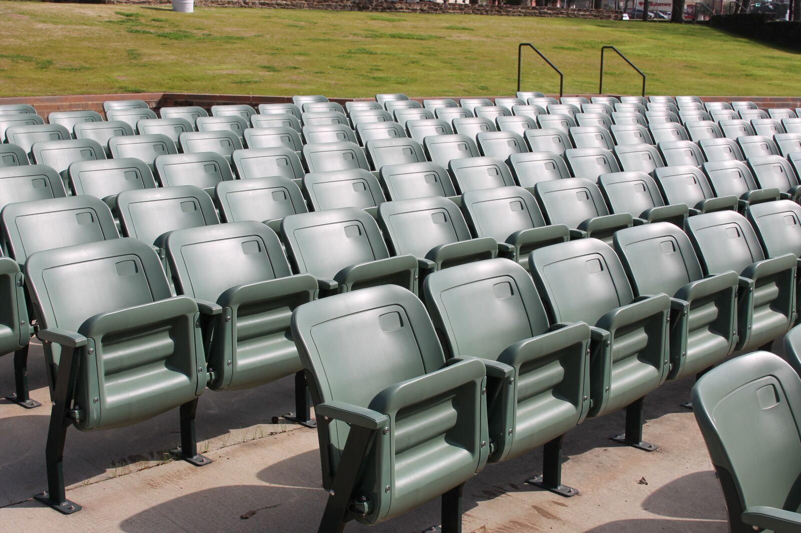 Canon EF 28-135mm F3.5-5.6 IS USM sample photo. Seats, chairs, stadium photography