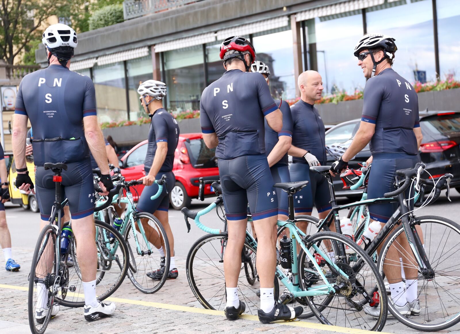 Canon EF 24-70mm F4L IS USM sample photo. Cycling, bikes, cyclists photography